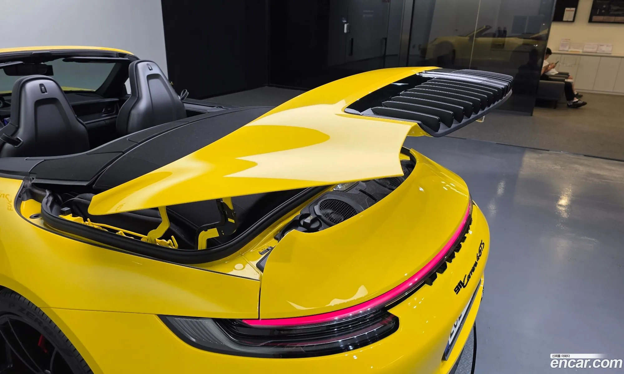 Porsche 911 2024 — 13