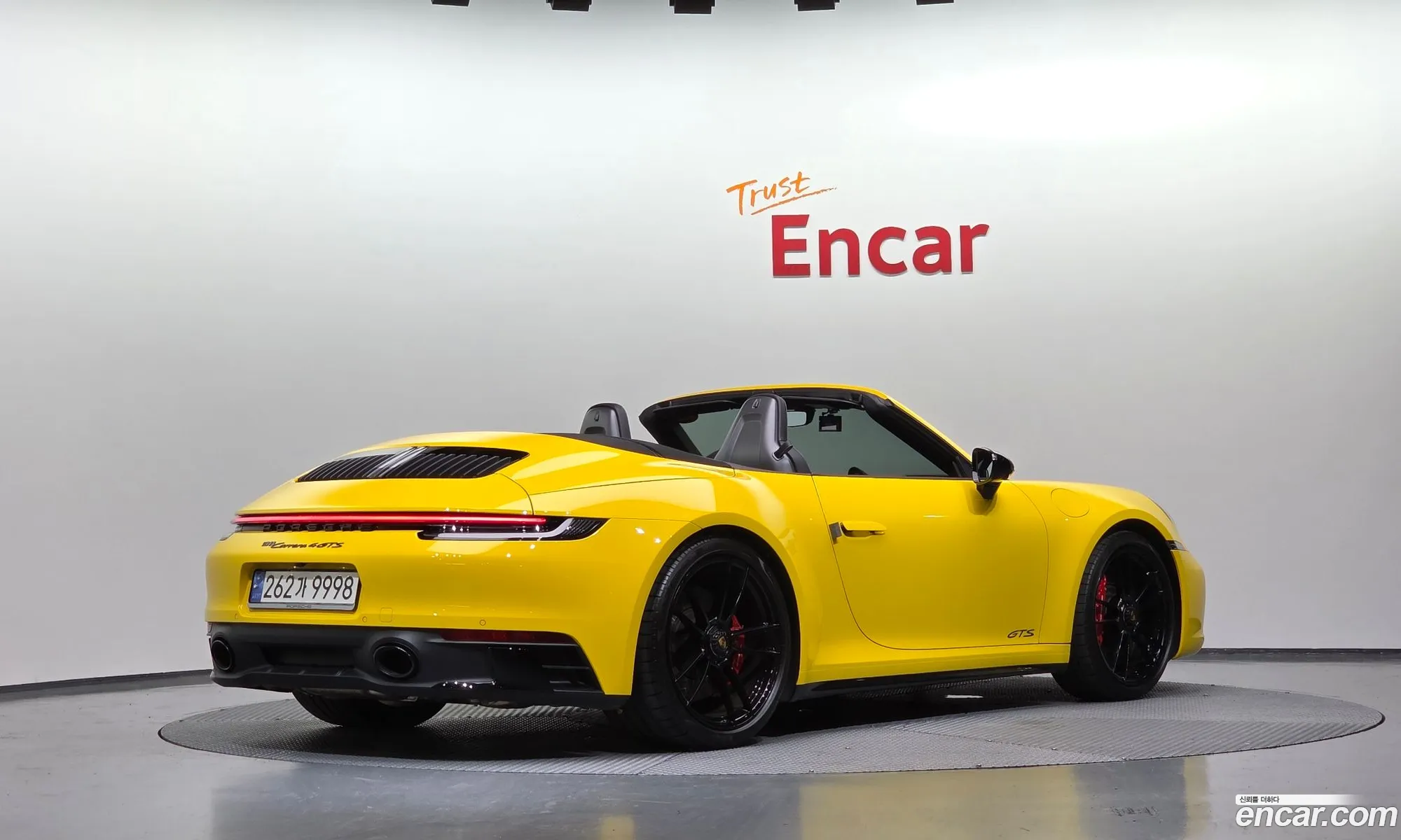 Porsche 911 2024 — 12