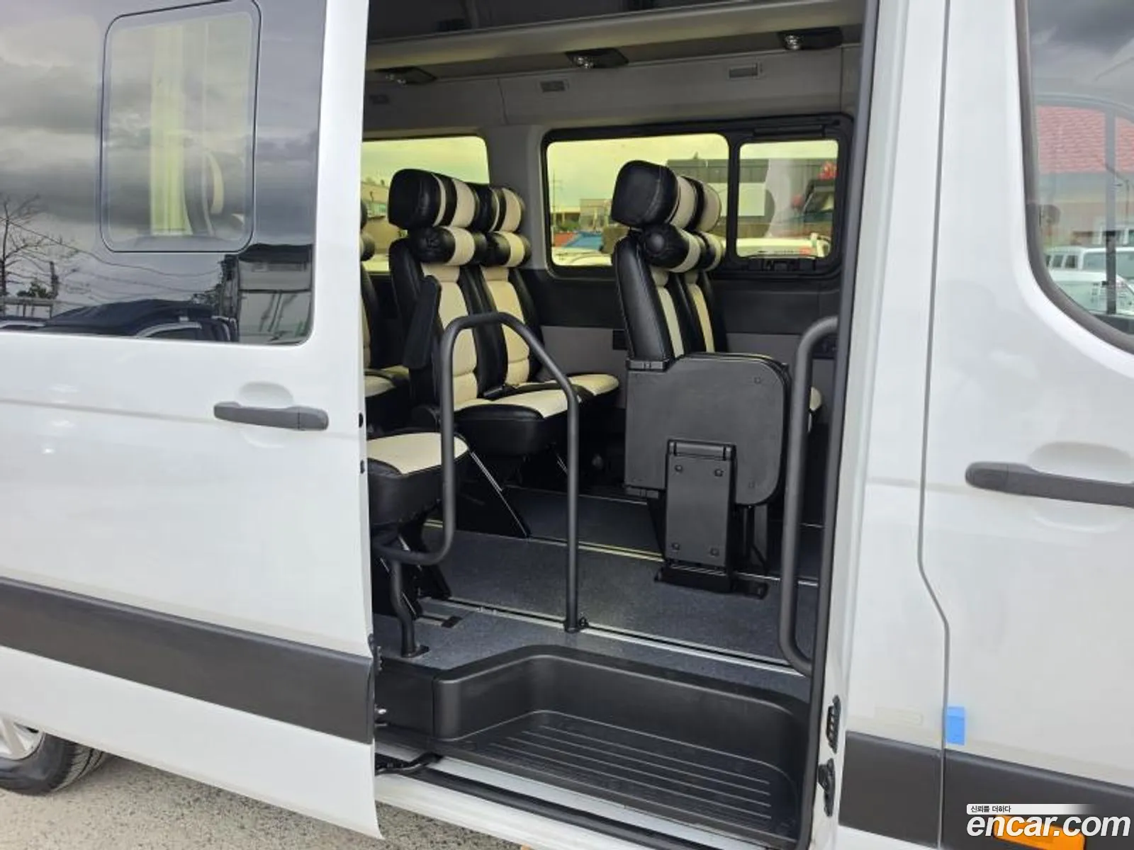 Hyundai Solati 2017 — 3