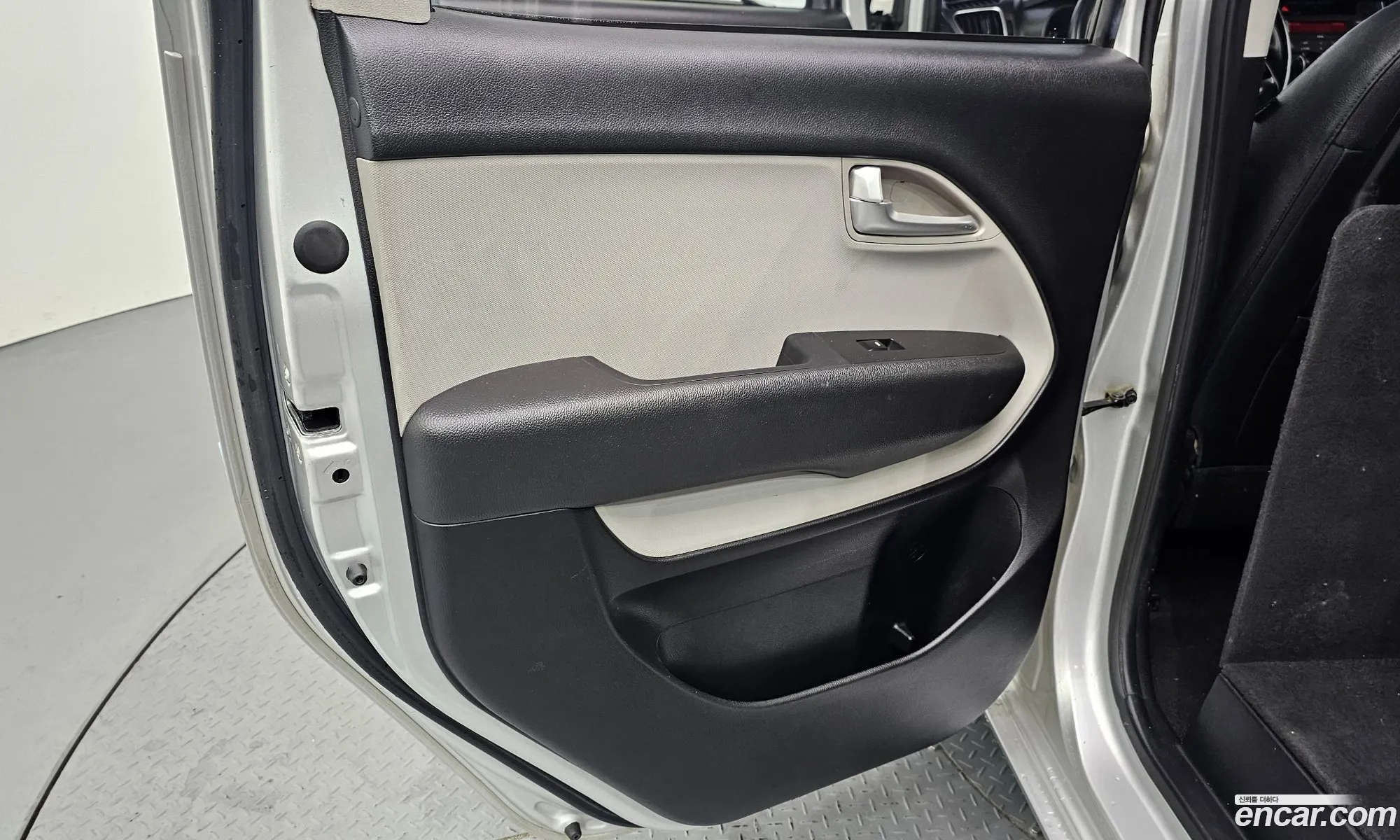 Kia Ray 2014 — 16