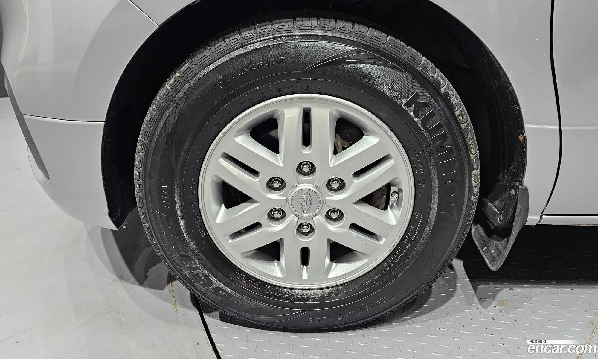 Hyundai Grand Starex 2020 — 10
