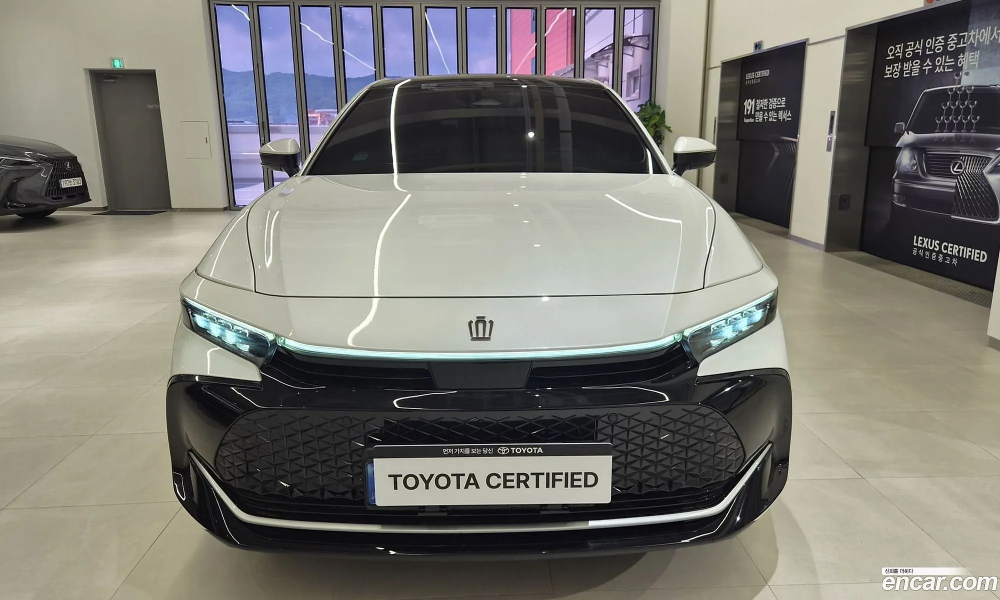 Toyota Crown Crossover 2024 — 11