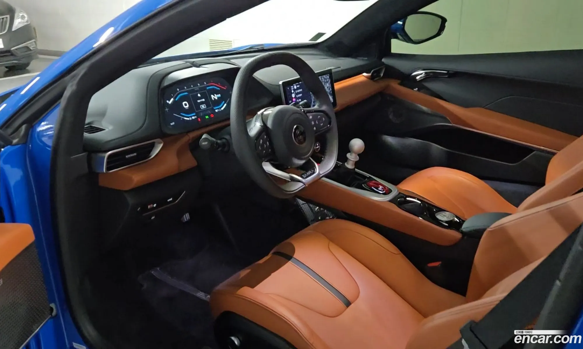 Lotus Emira 2024 — 3
