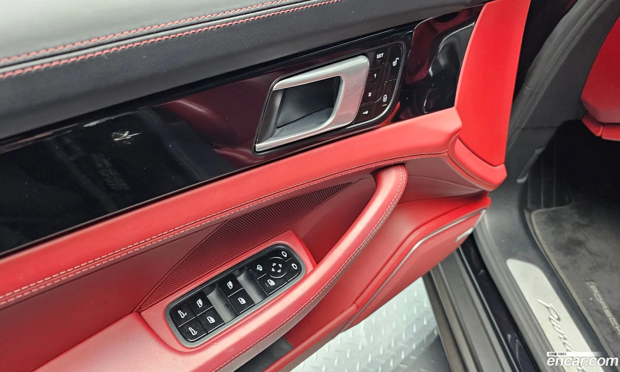 Porsche Panamera 2018 WP0AA2970JL105005 — 18