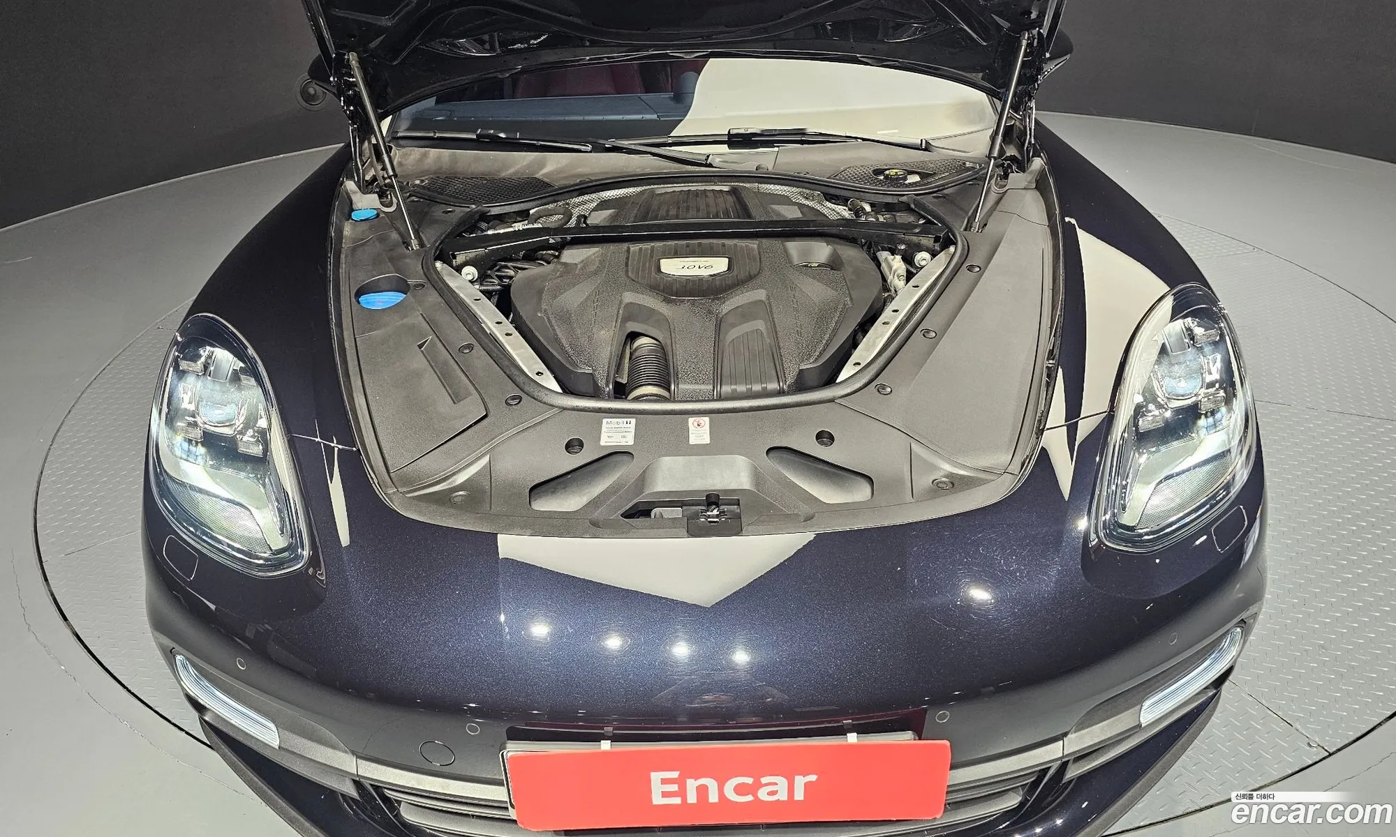 Porsche Panamera 2018 WP0AA2970JL105005 — 30