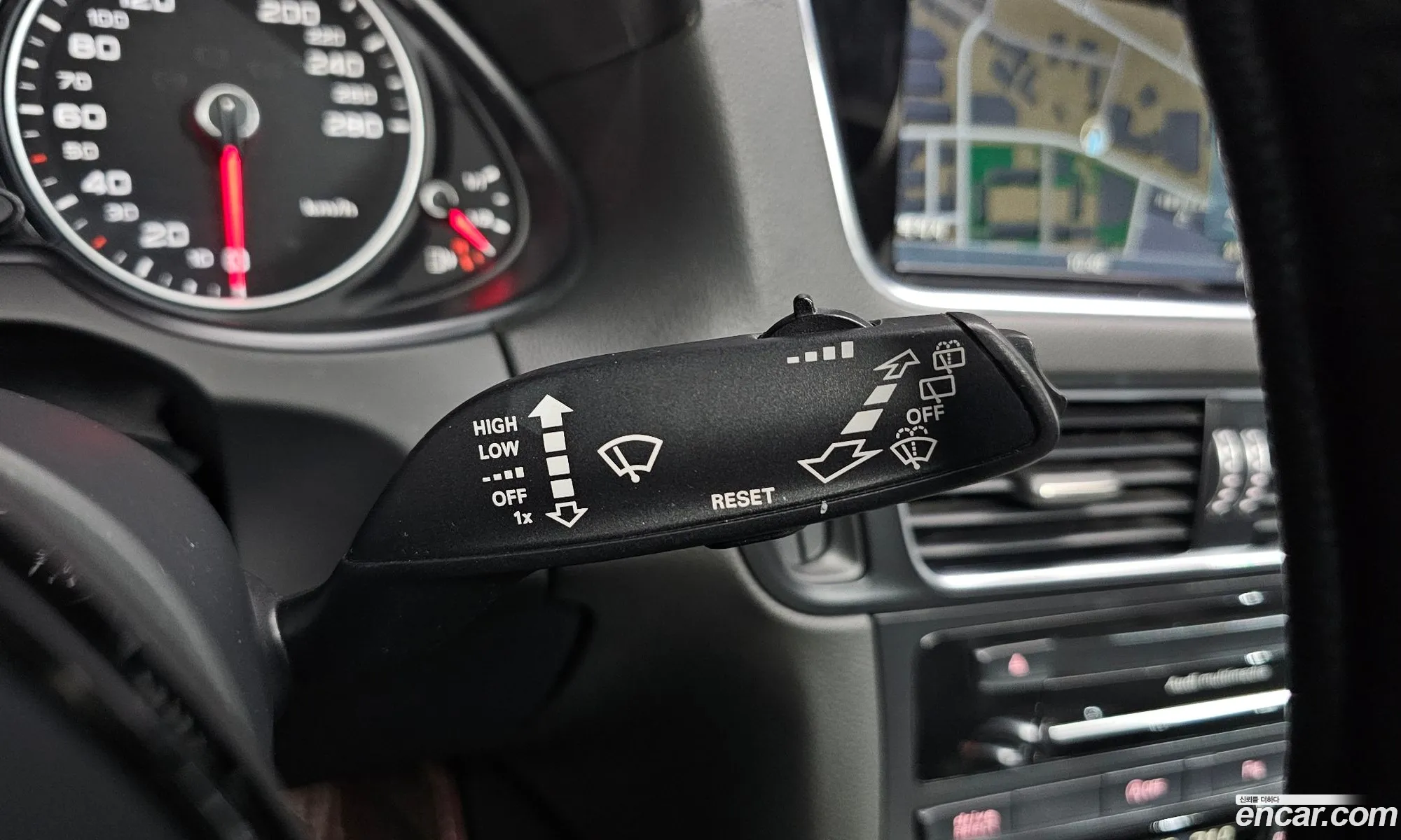Audi Q5 2015 WAUZZZ8R4FA047424 — 16