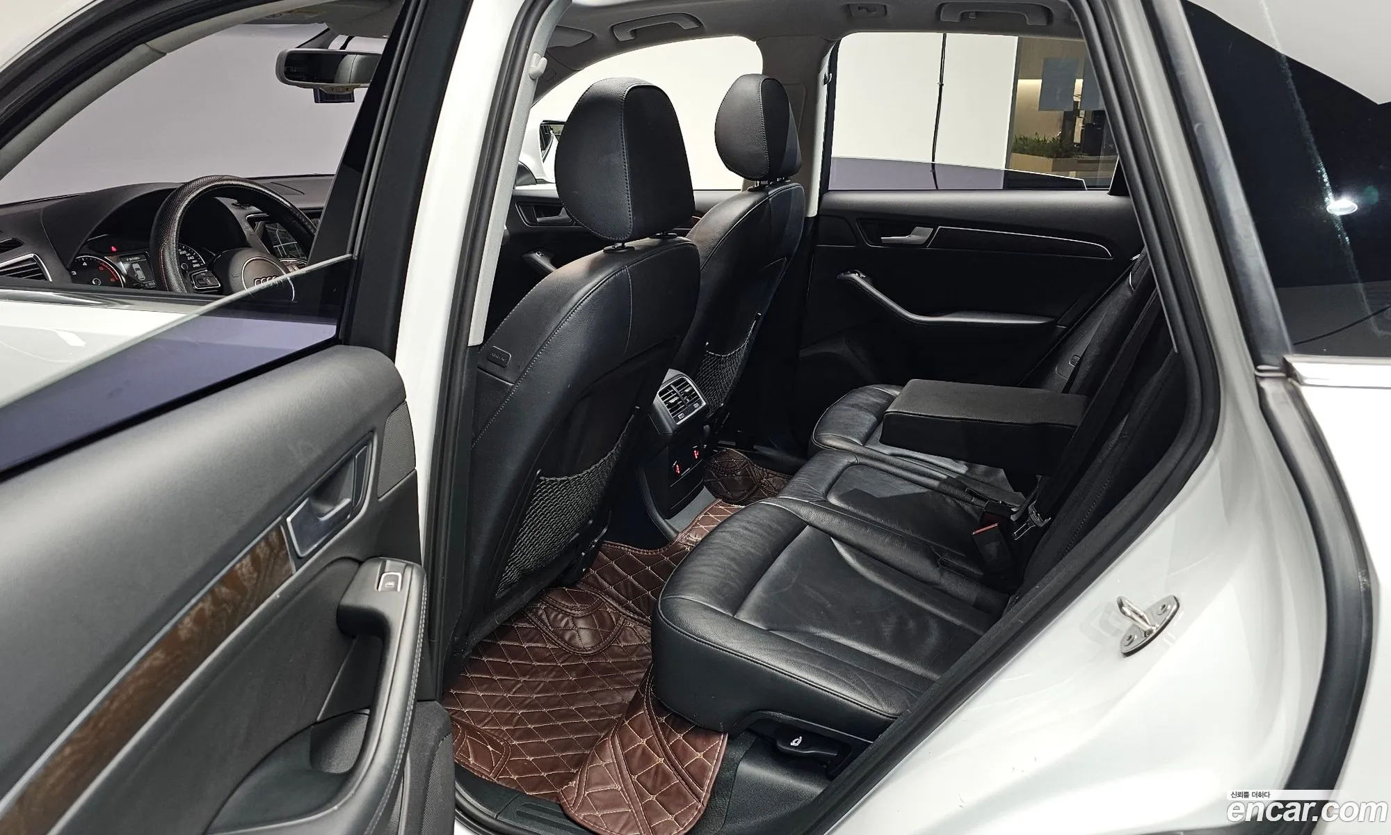 Audi Q5 2015 WAUZZZ8R4FA047424 — 3
