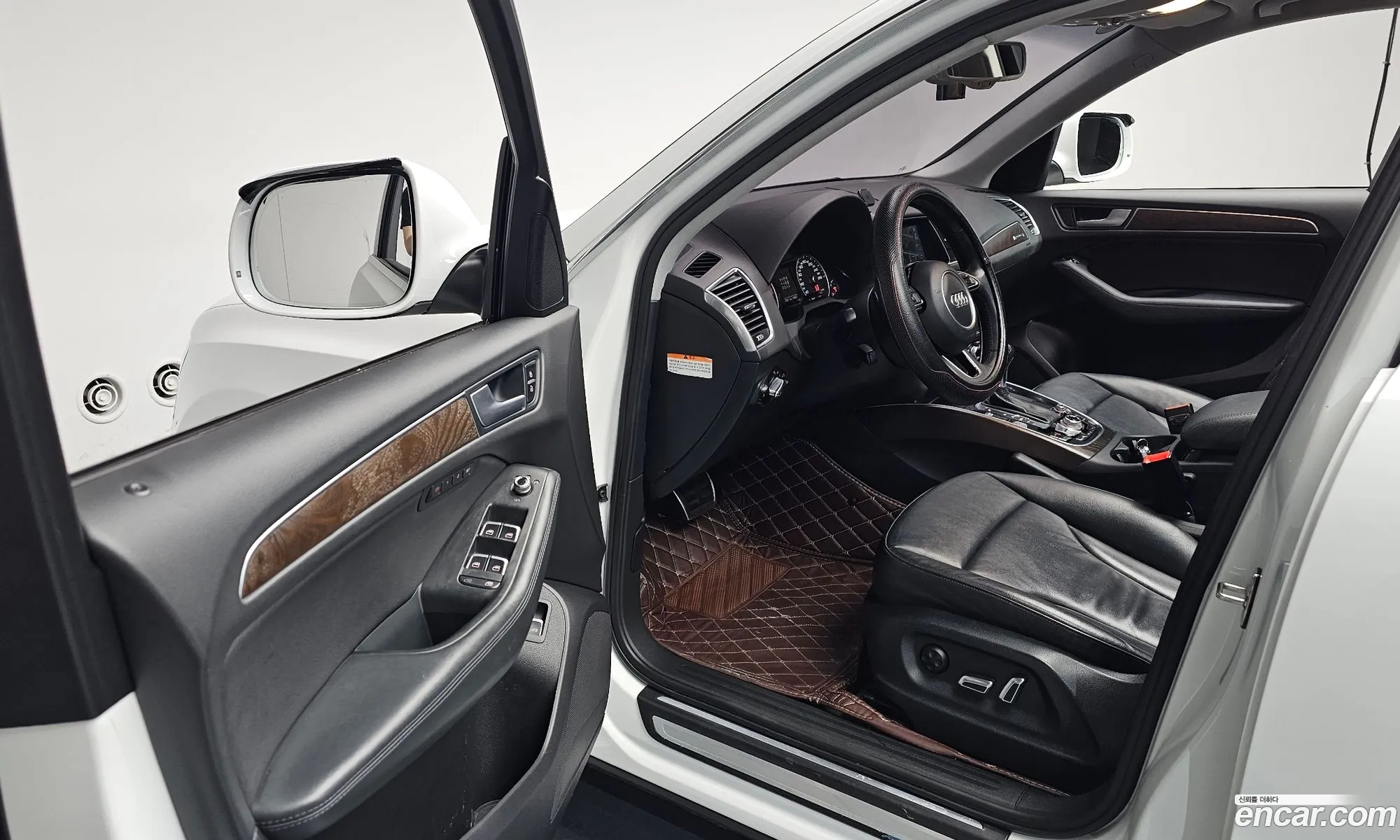 Audi Q5 2015 WAUZZZ8R4FA047424 — 4