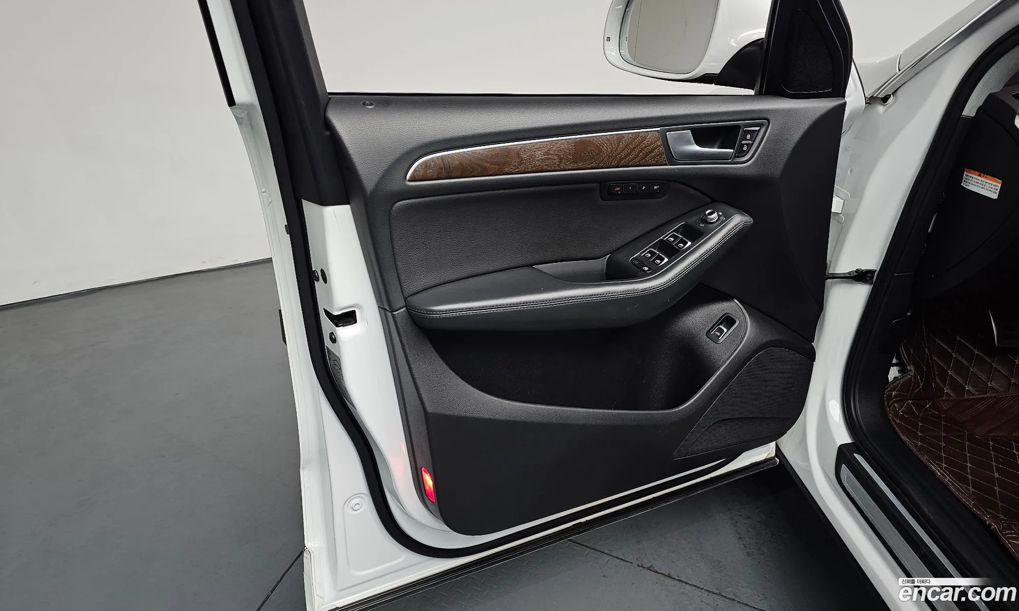 Audi Q5 2015 WAUZZZ8R4FA047424 — 5