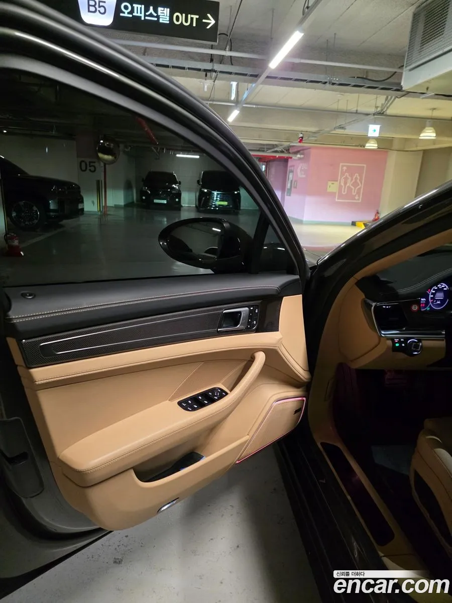 Porsche Panamera 2022 — 3