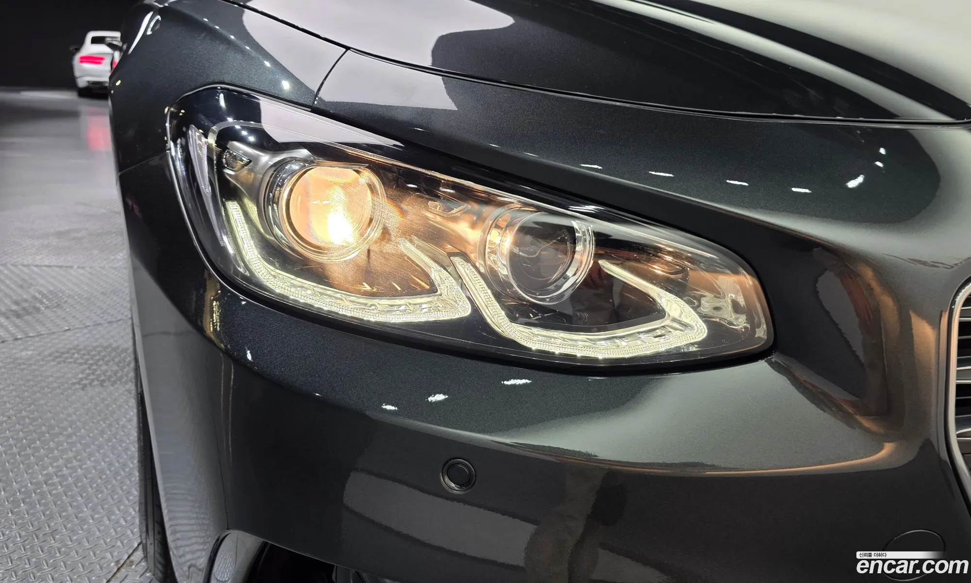 Hyundai Grandeur IG 2019 — 33