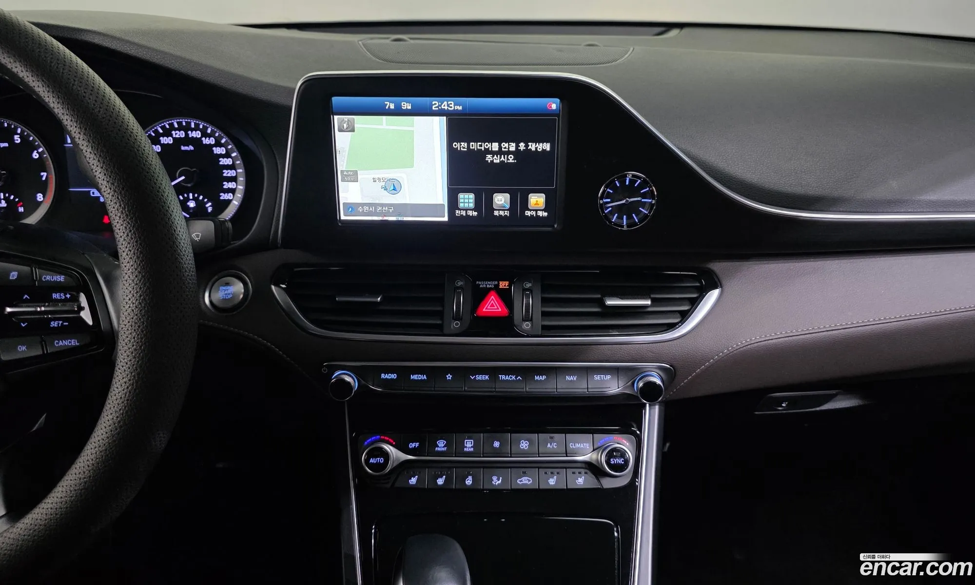 Hyundai Grandeur IG 2019 — 23