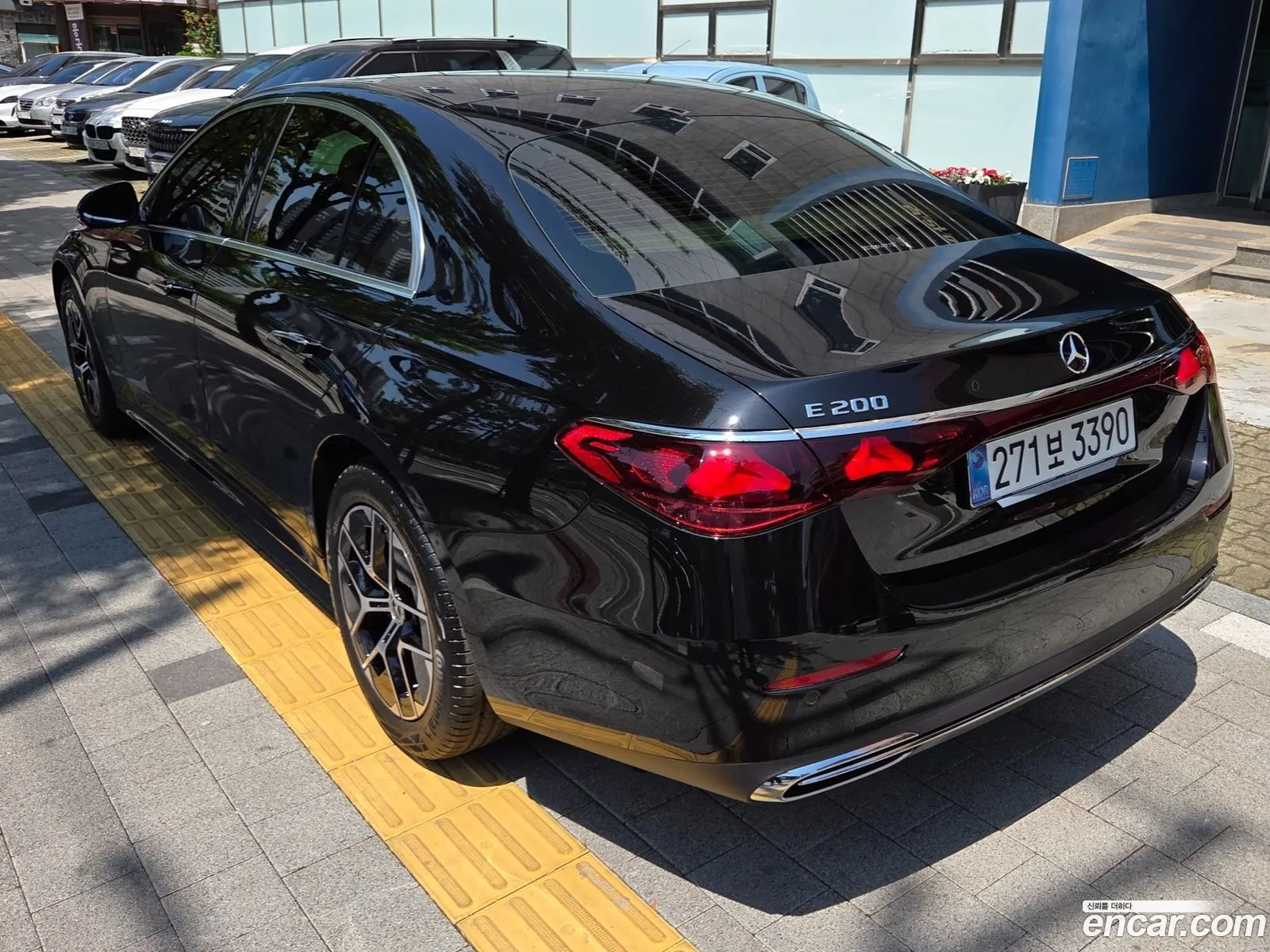 Mercedes-Benz E-Class W214 2026 — 8
