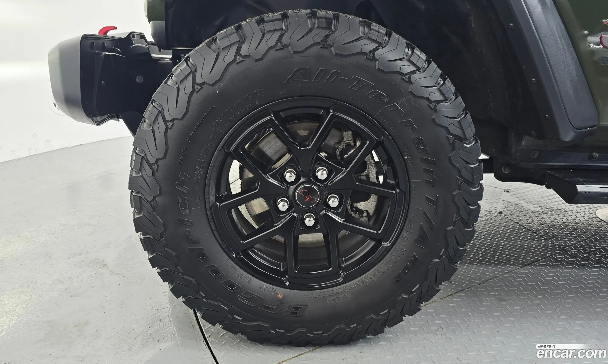 Jeep Wrangler 2024 — 14