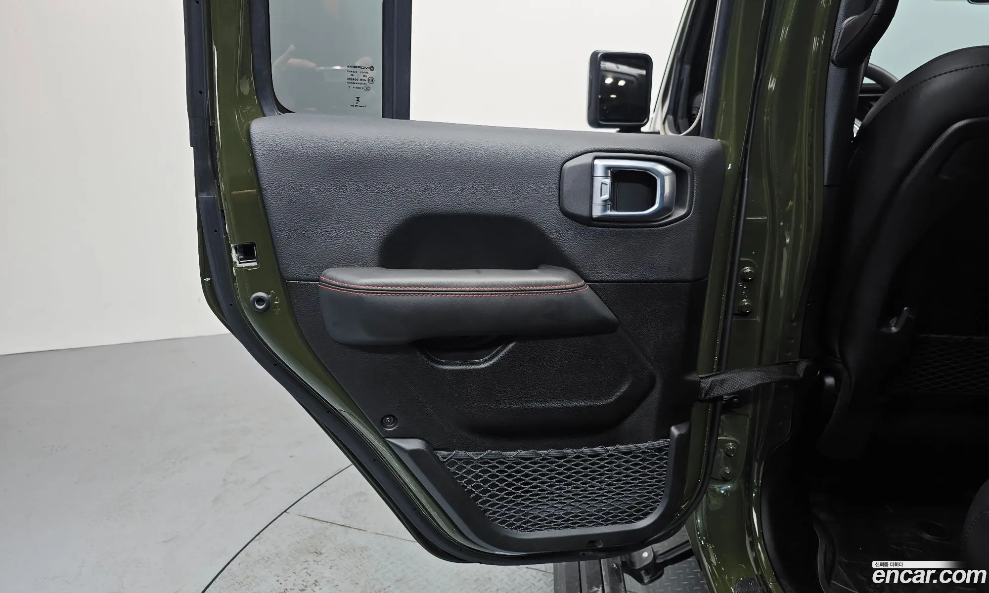 Jeep Wrangler 2024 — 9
