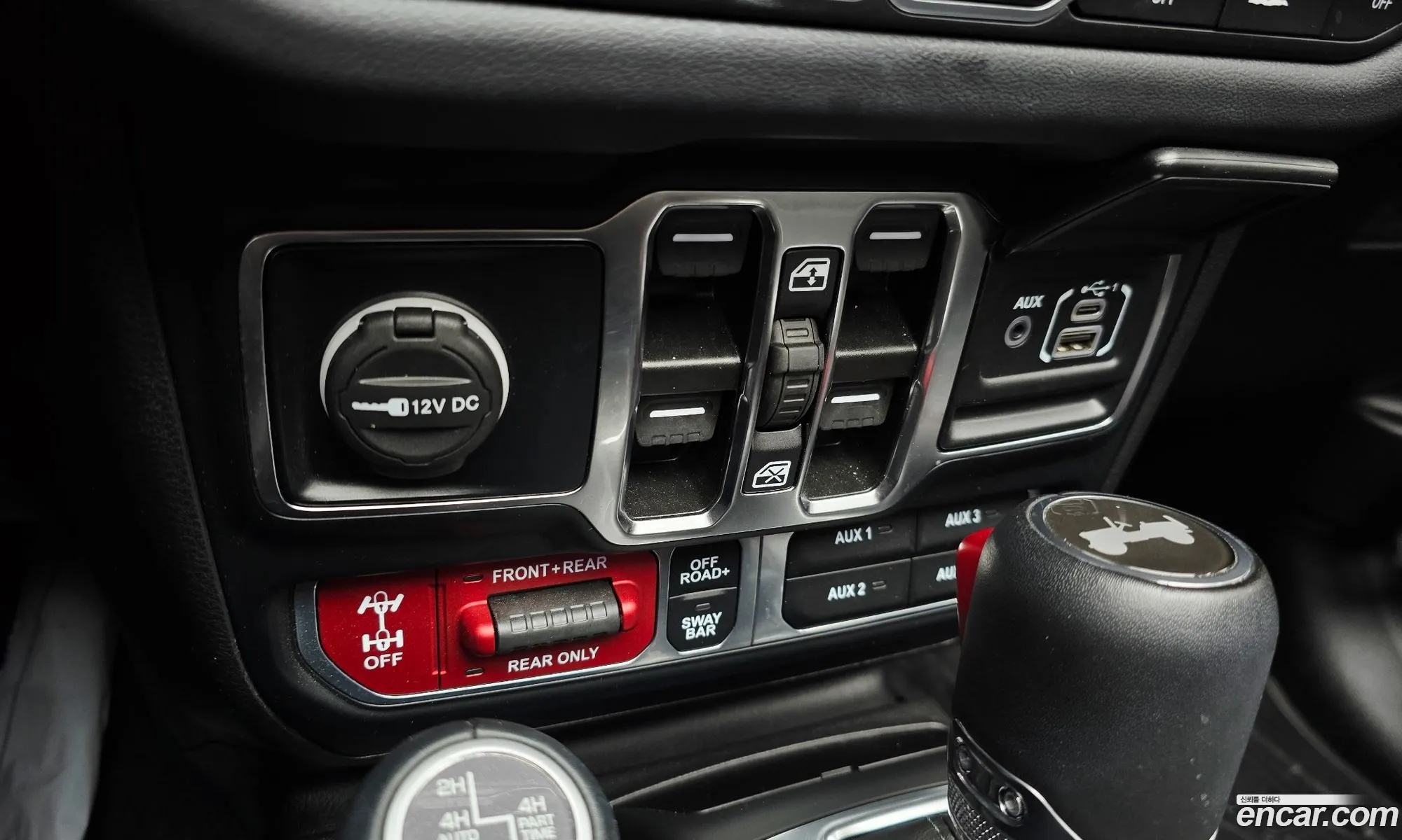 Jeep Wrangler 2024 — 19