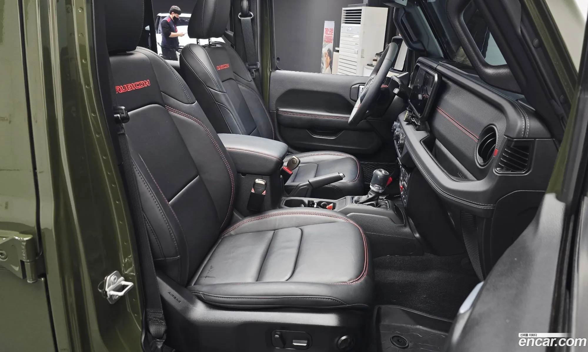 Jeep Wrangler 2024 — 7