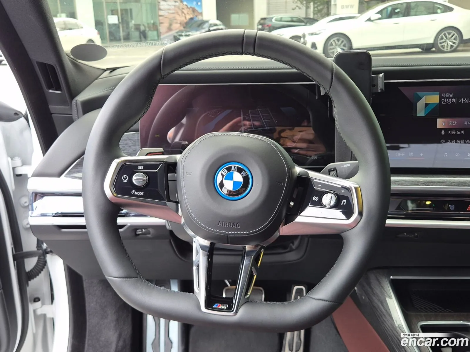 BMW i7 2024 — 14