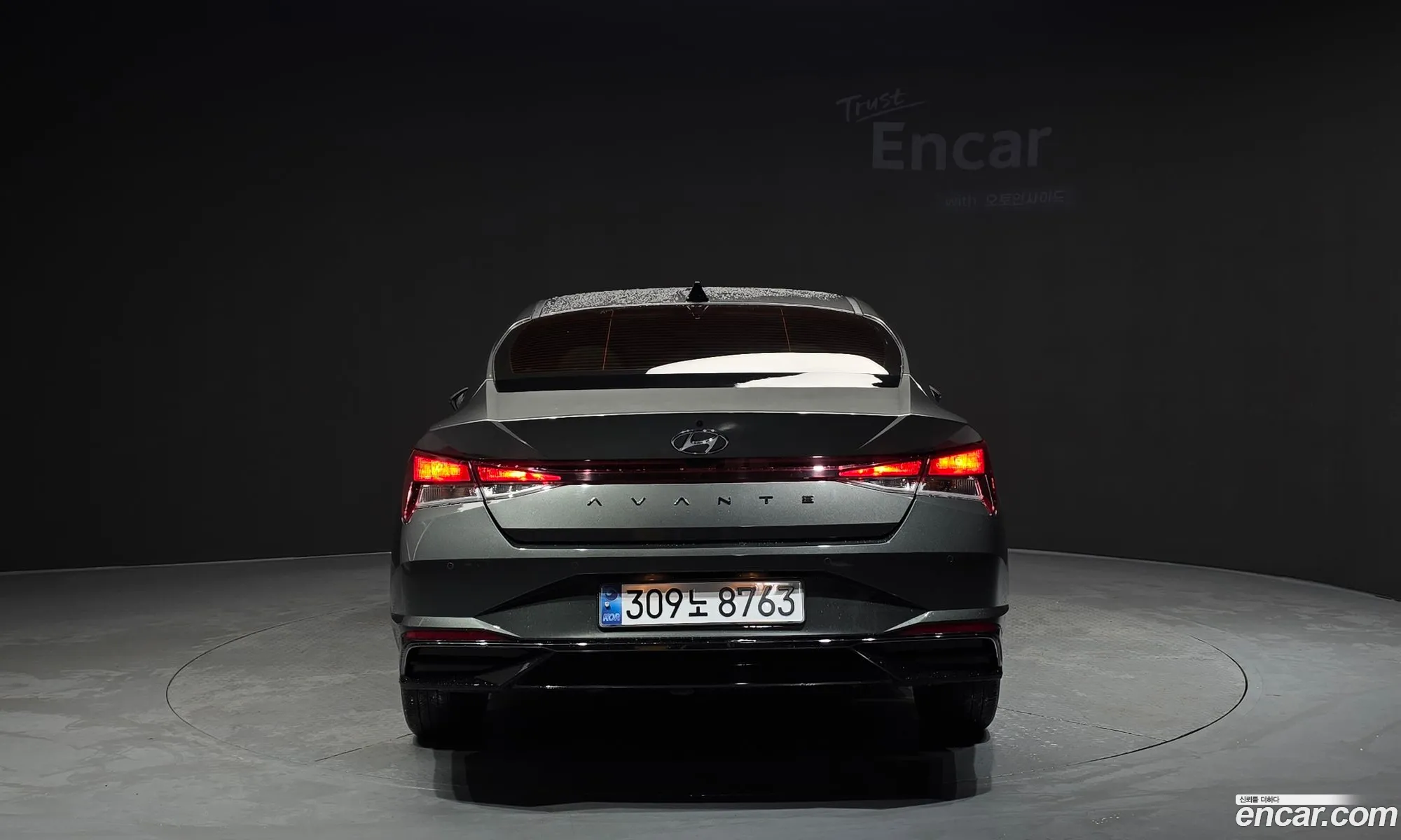 Hyundai Elantra 2022 — 3