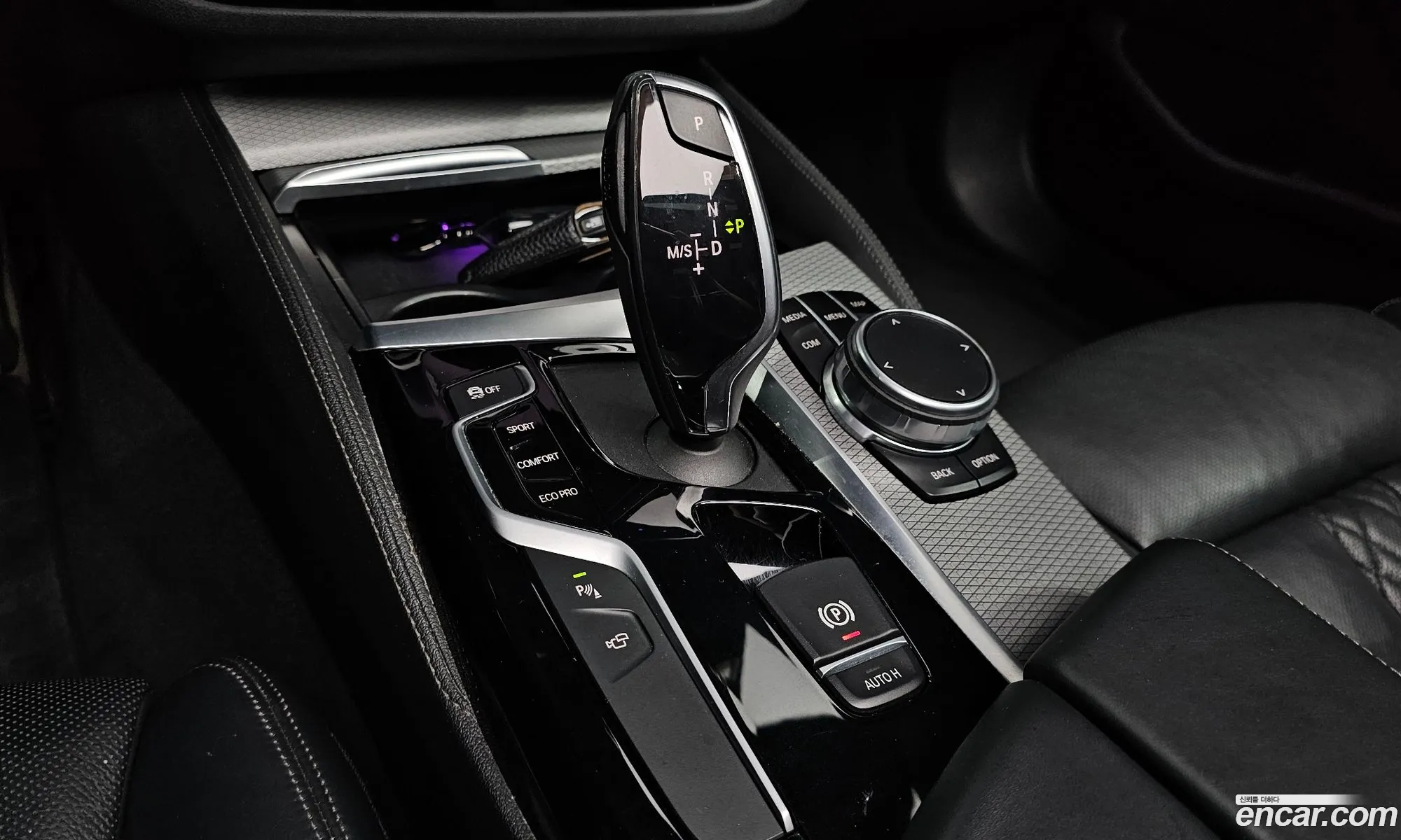 BMW 5 Series 2019 WBAJD9109KWC84448 — 6