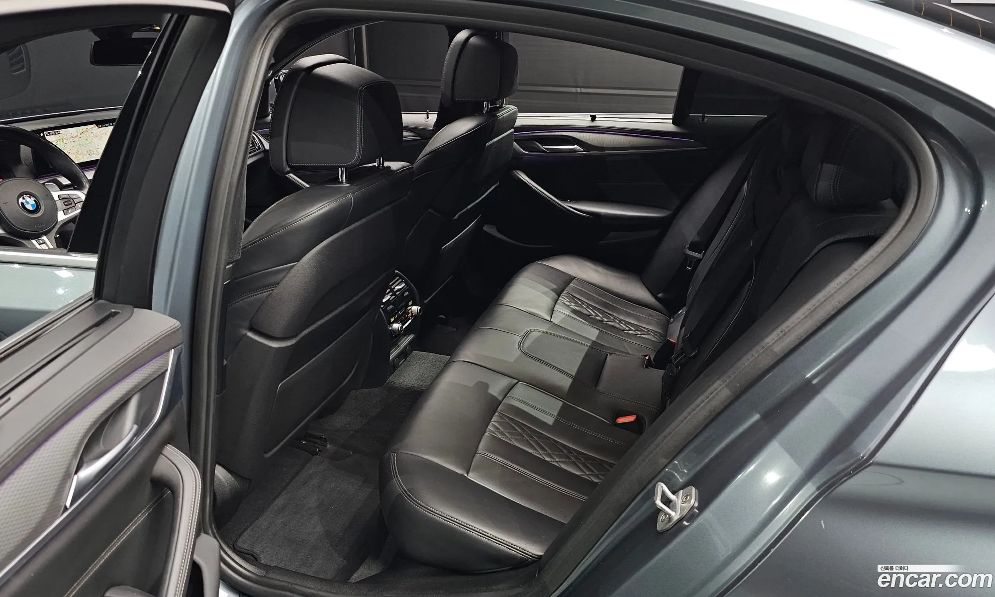 BMW 5 Series 2019 WBAJD9109KWC84448 — 5