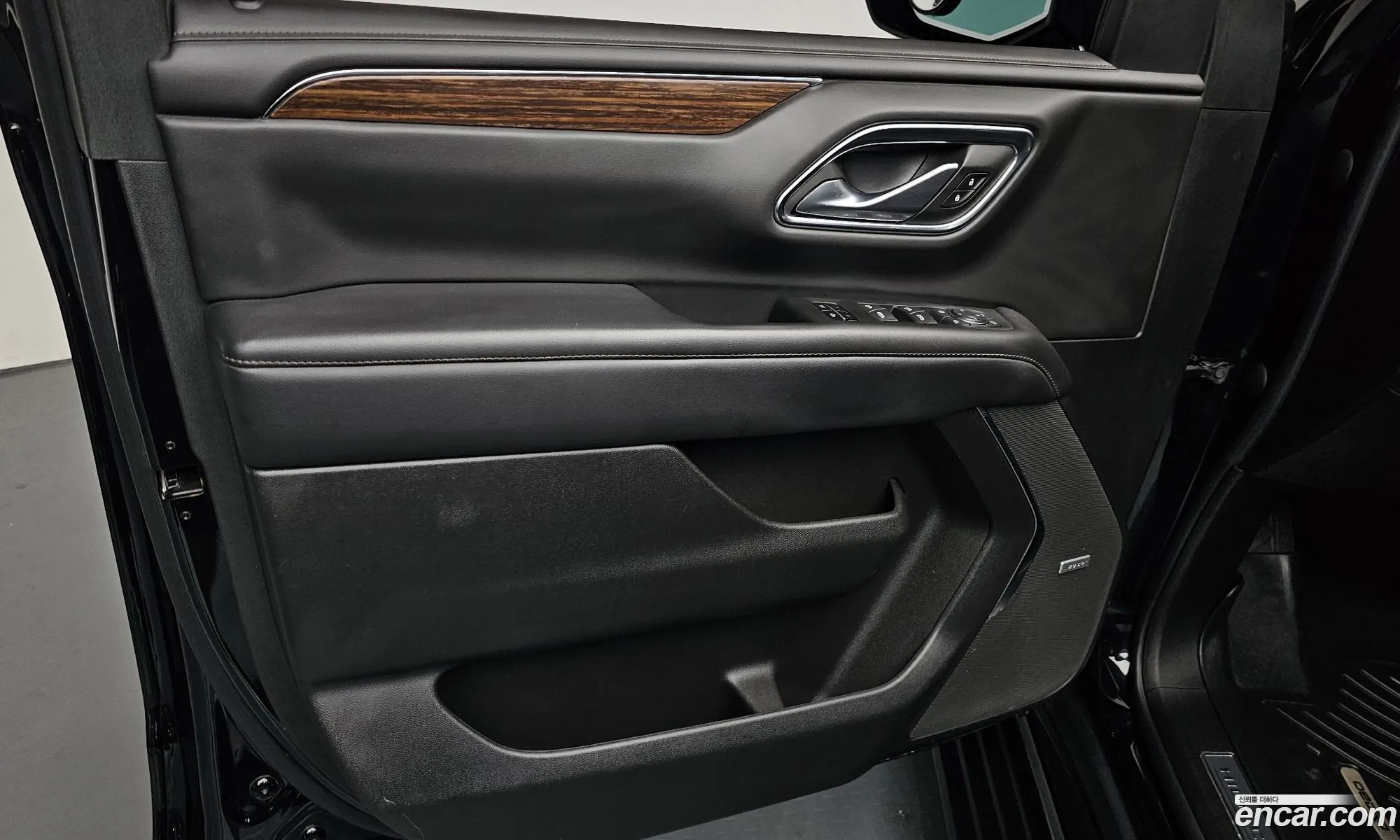 Chevrolet (GM Daewoo) Tahoe 2022 — 36