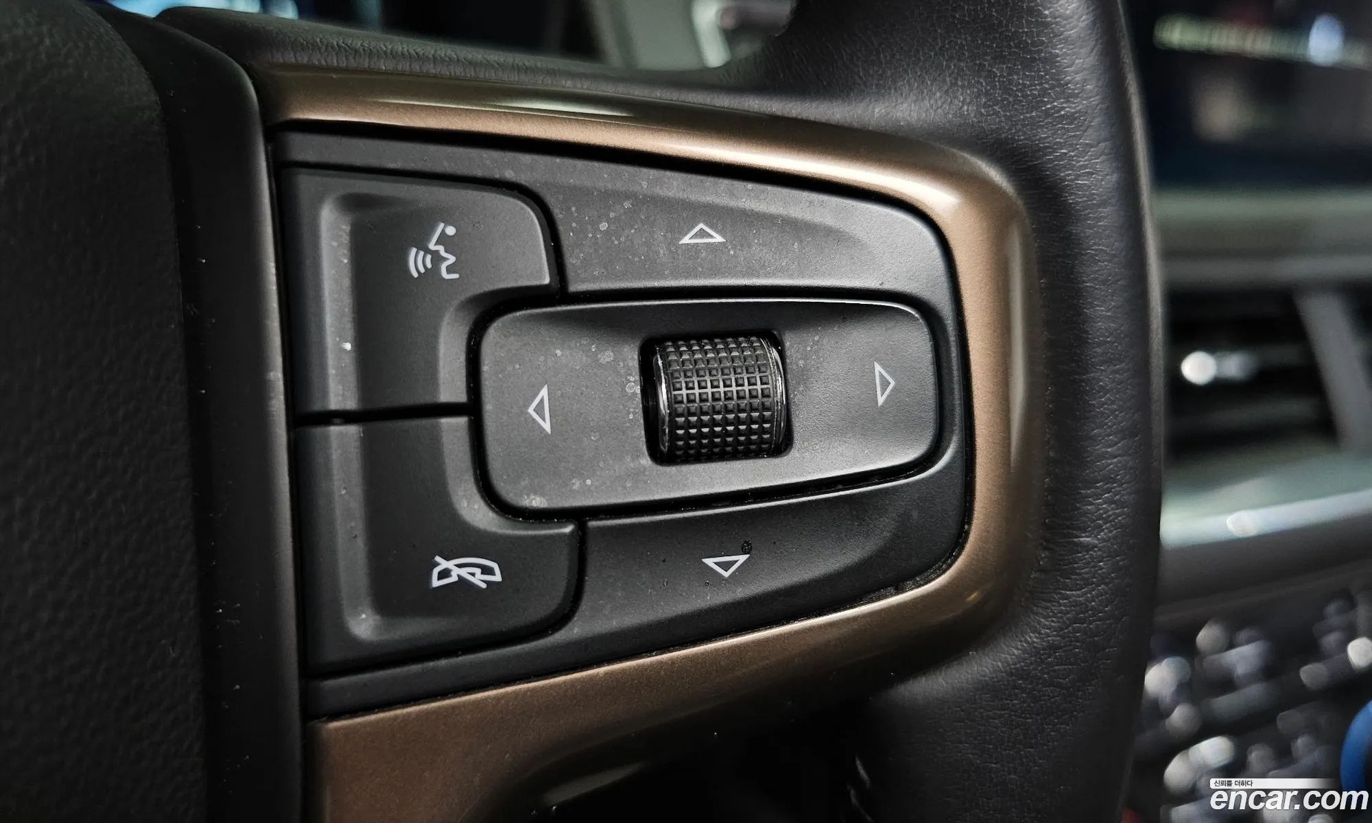 Chevrolet (GM Daewoo) Tahoe 2022 — 20