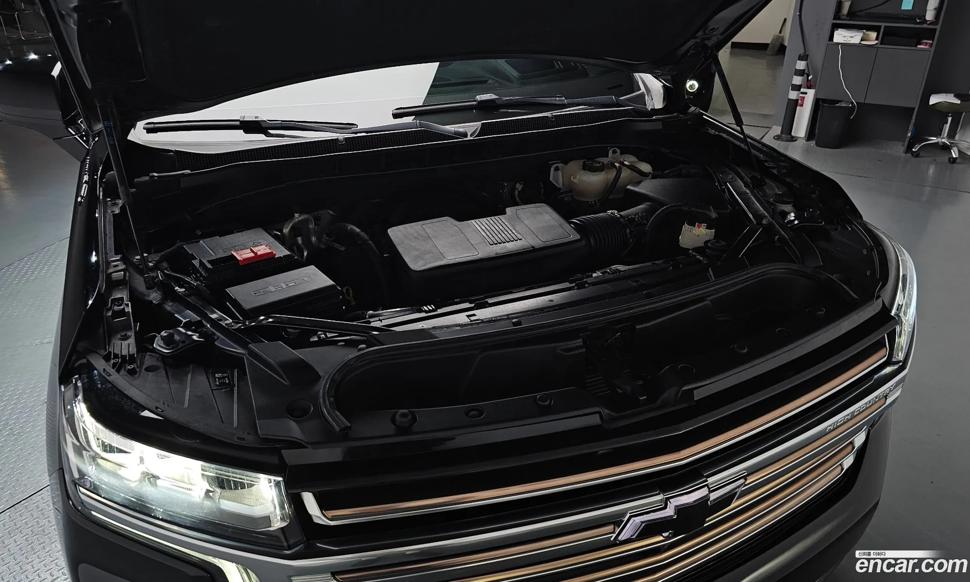 Chevrolet (GM Daewoo) Tahoe 2022 — 28