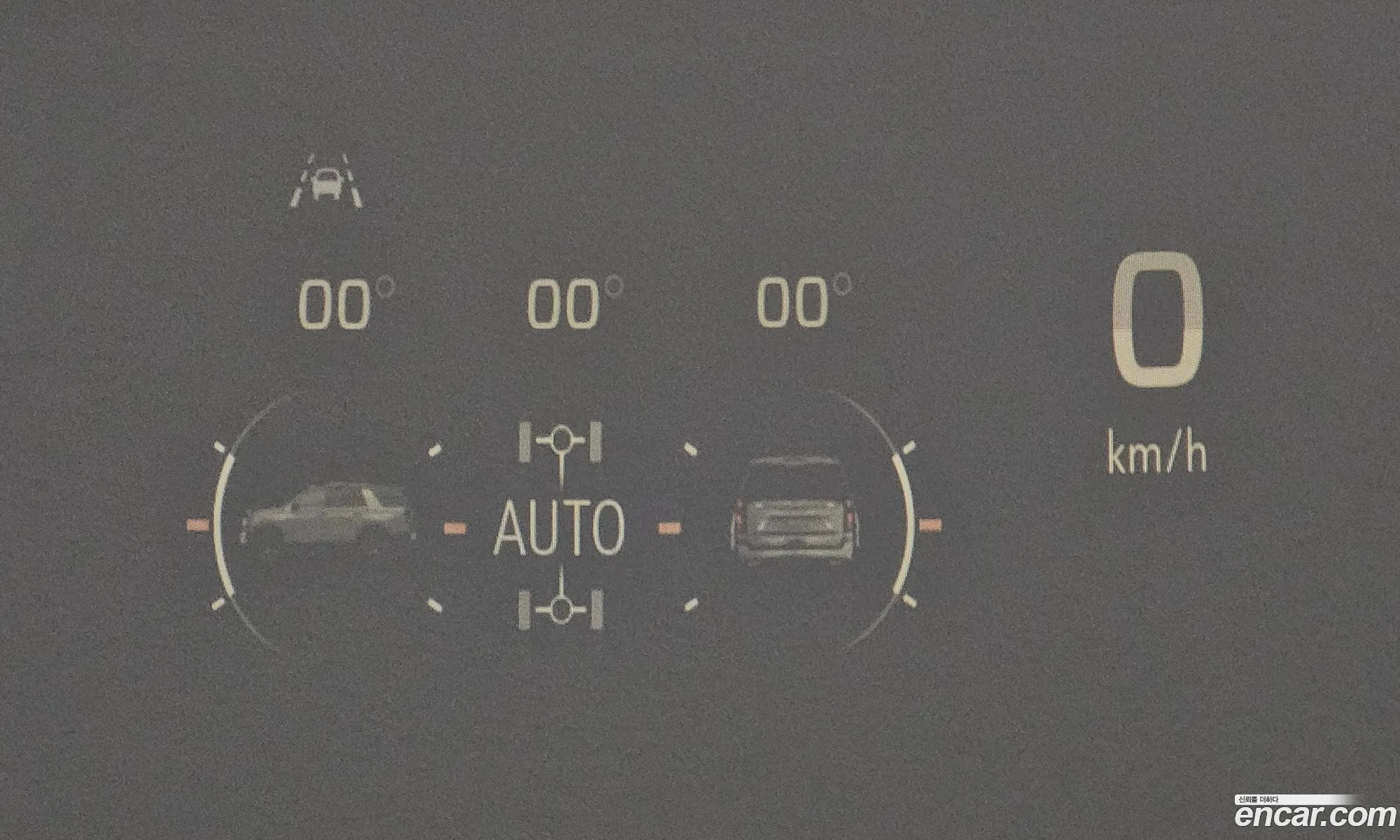 Chevrolet (GM Daewoo) Tahoe 2022 — 25