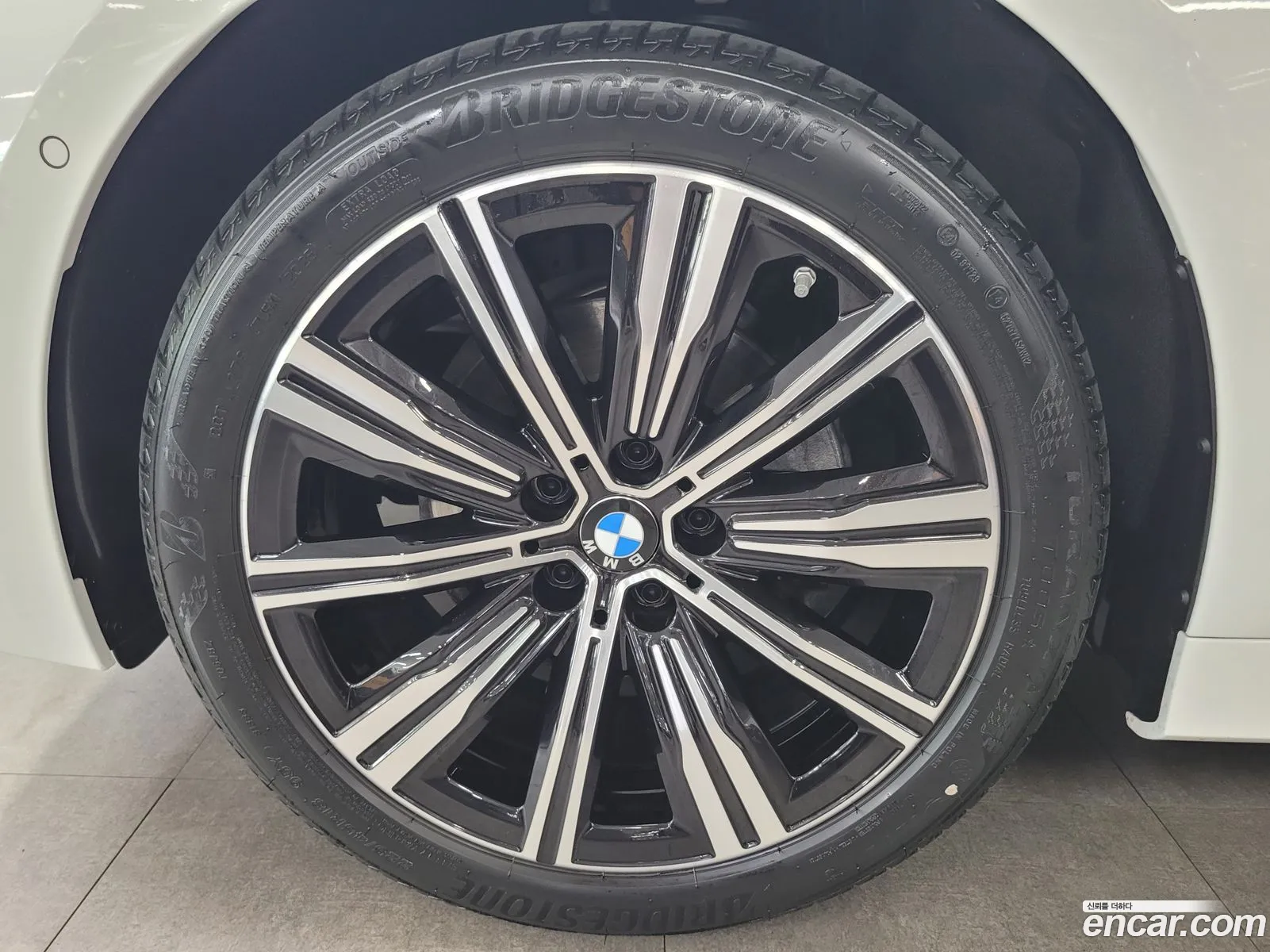 BMW 3 Series 2026 — 11
