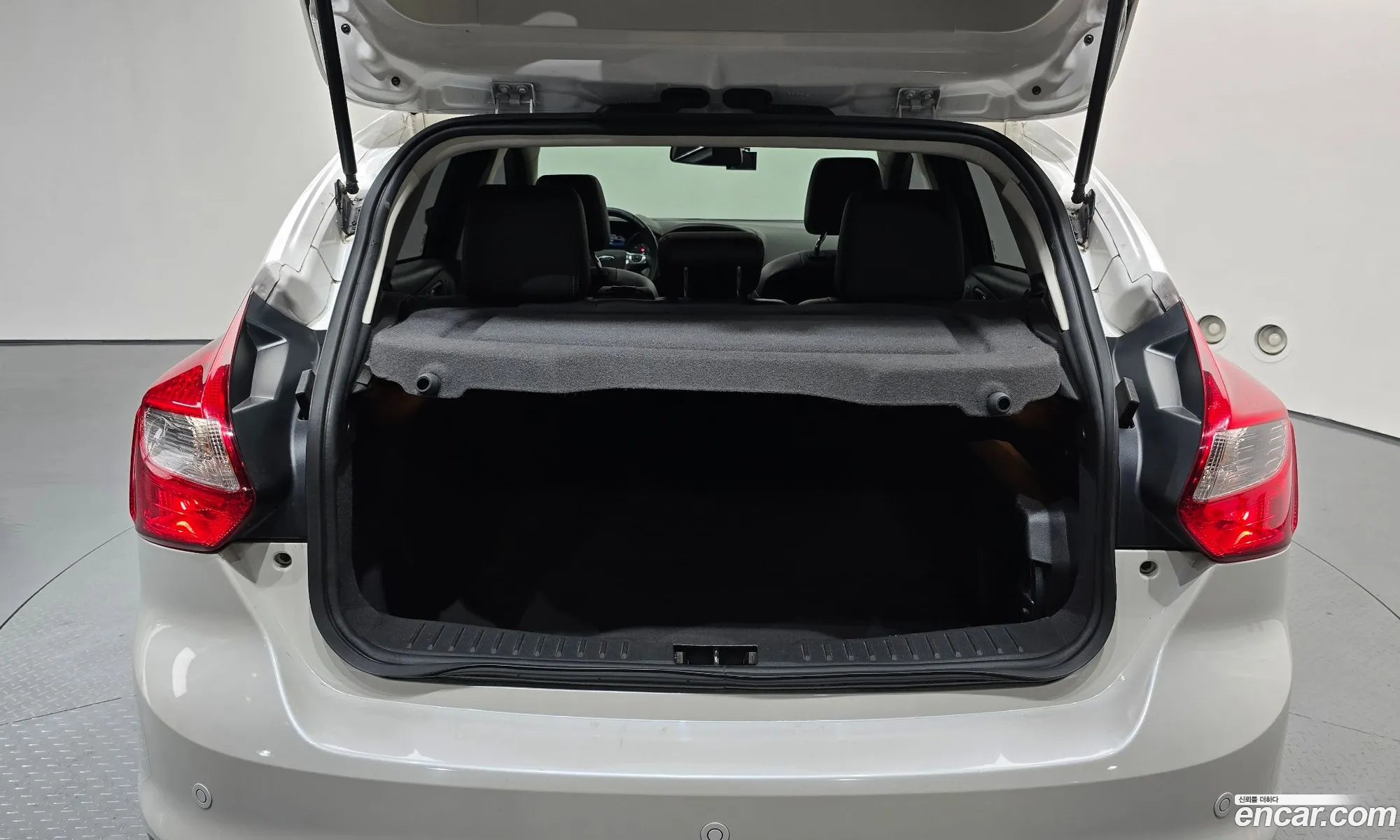 Ford Focus 2012 1FAHP3M2XCL286590 — 14