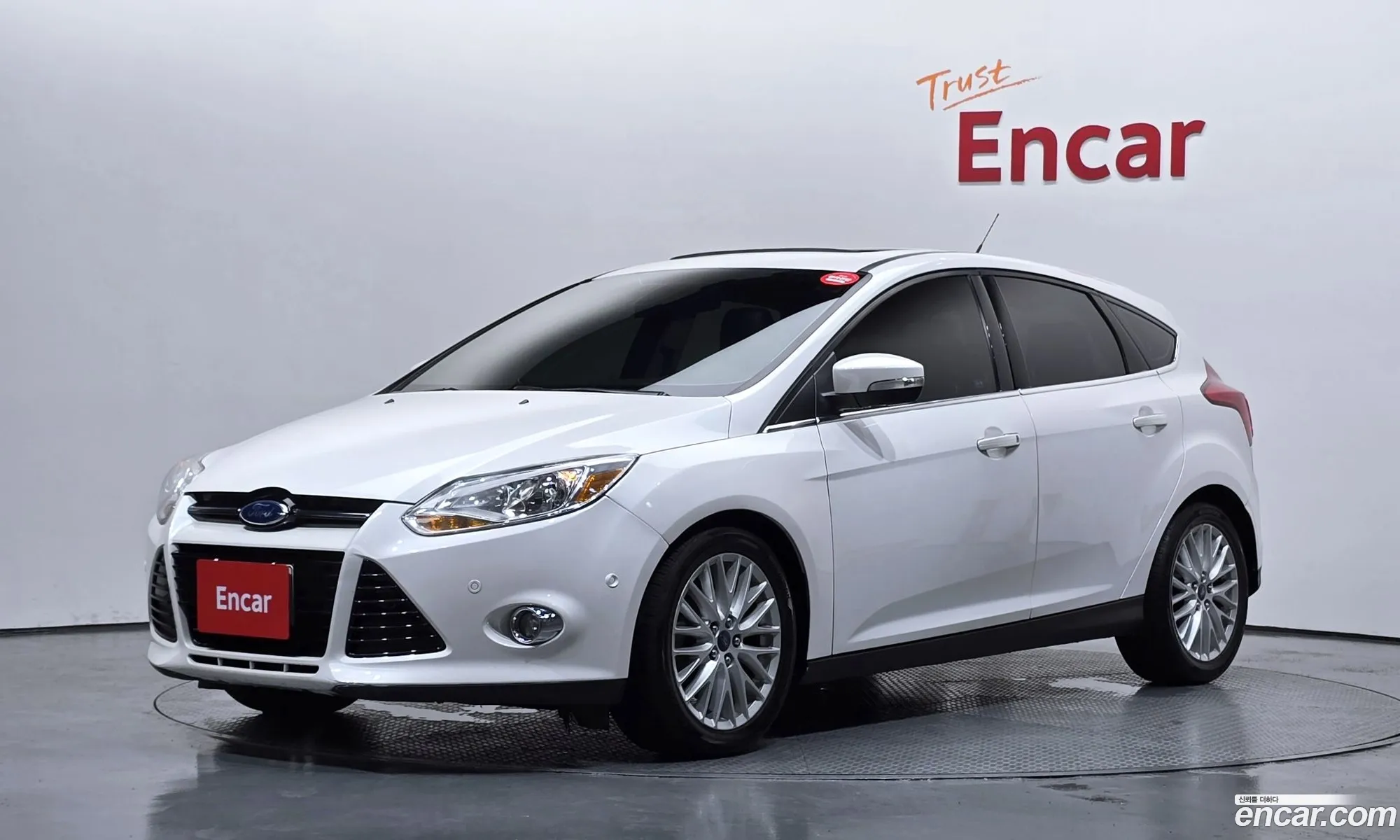 Ford Focus 2012 1FAHP3M2XCL286590 — 12