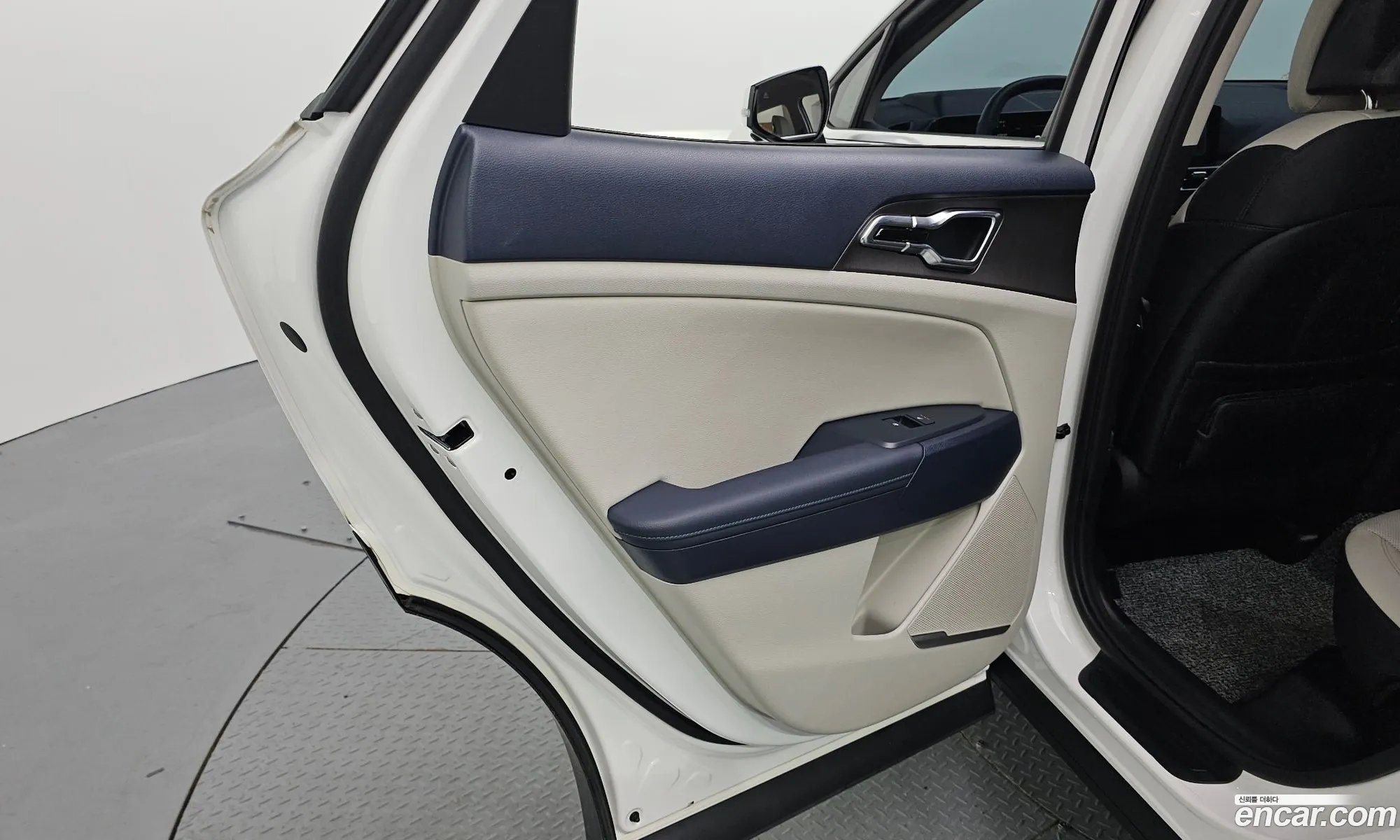 Kia Sportage 2025 — 17