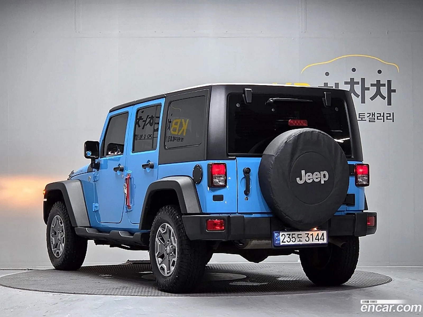 Jeep Wrangler 2017 — 17