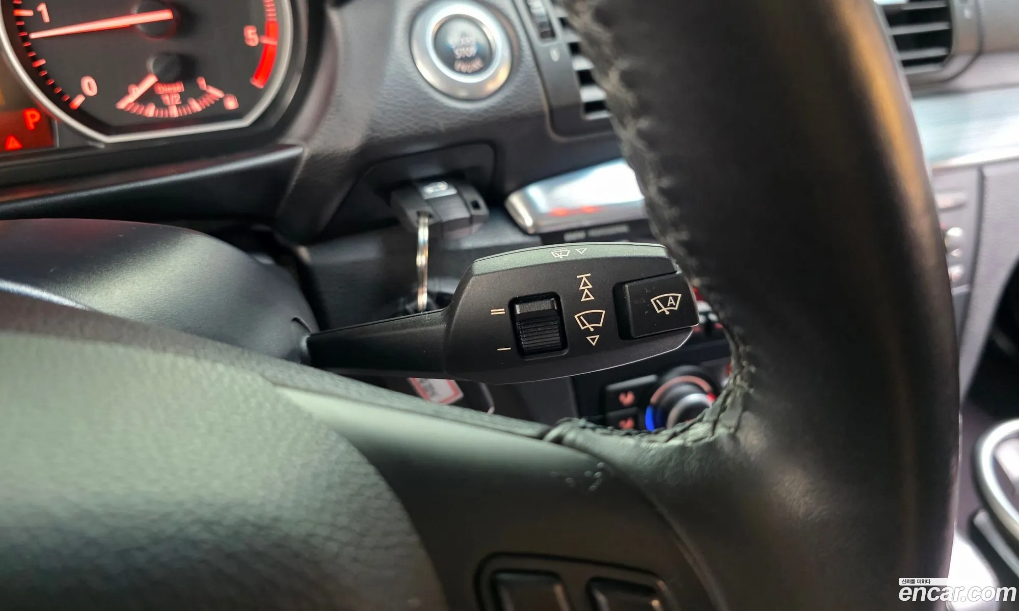 BMW 1 Series 2010 WBAUR3108AVL40702 — 4