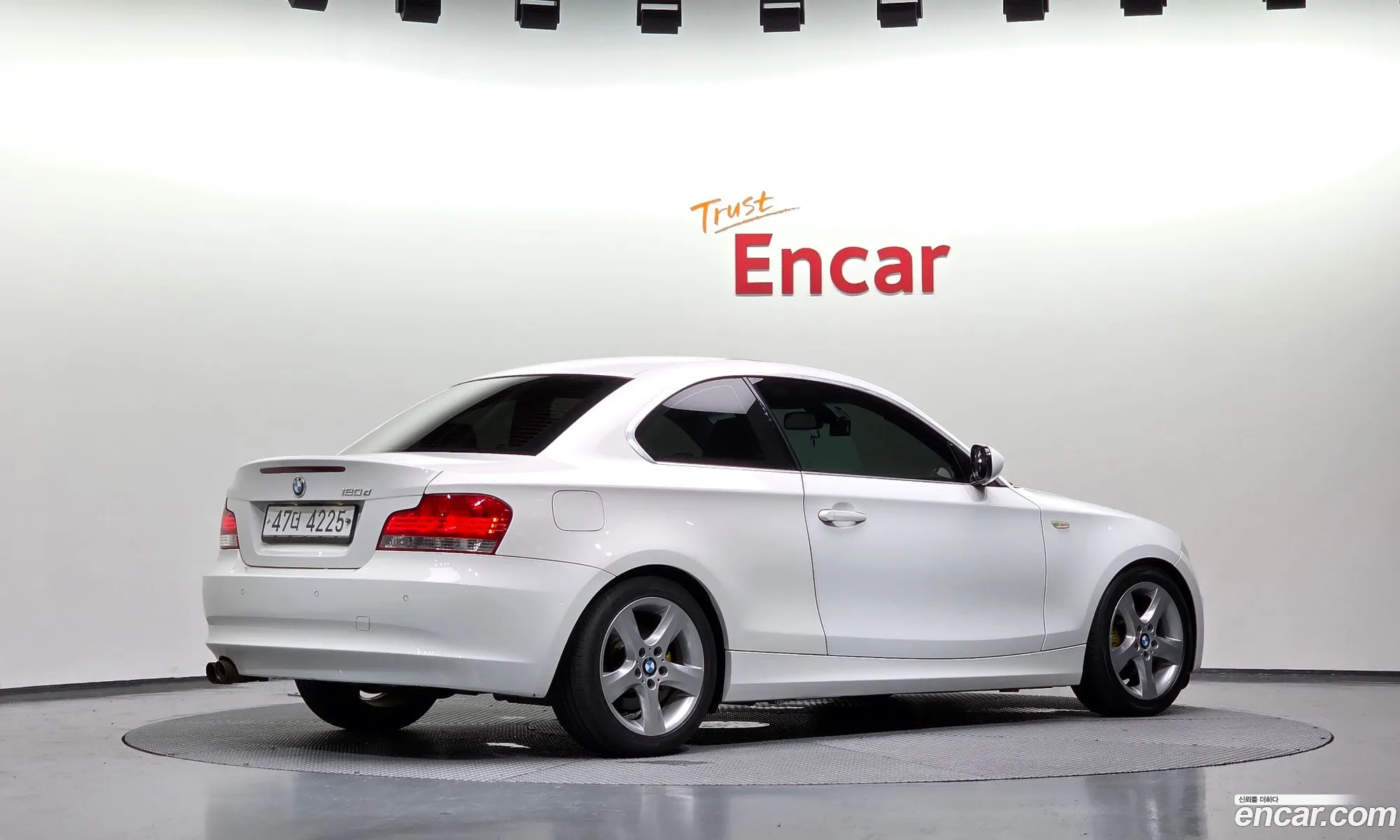 BMW 1 Series 2010 WBAUR3108AVL40702 — 18