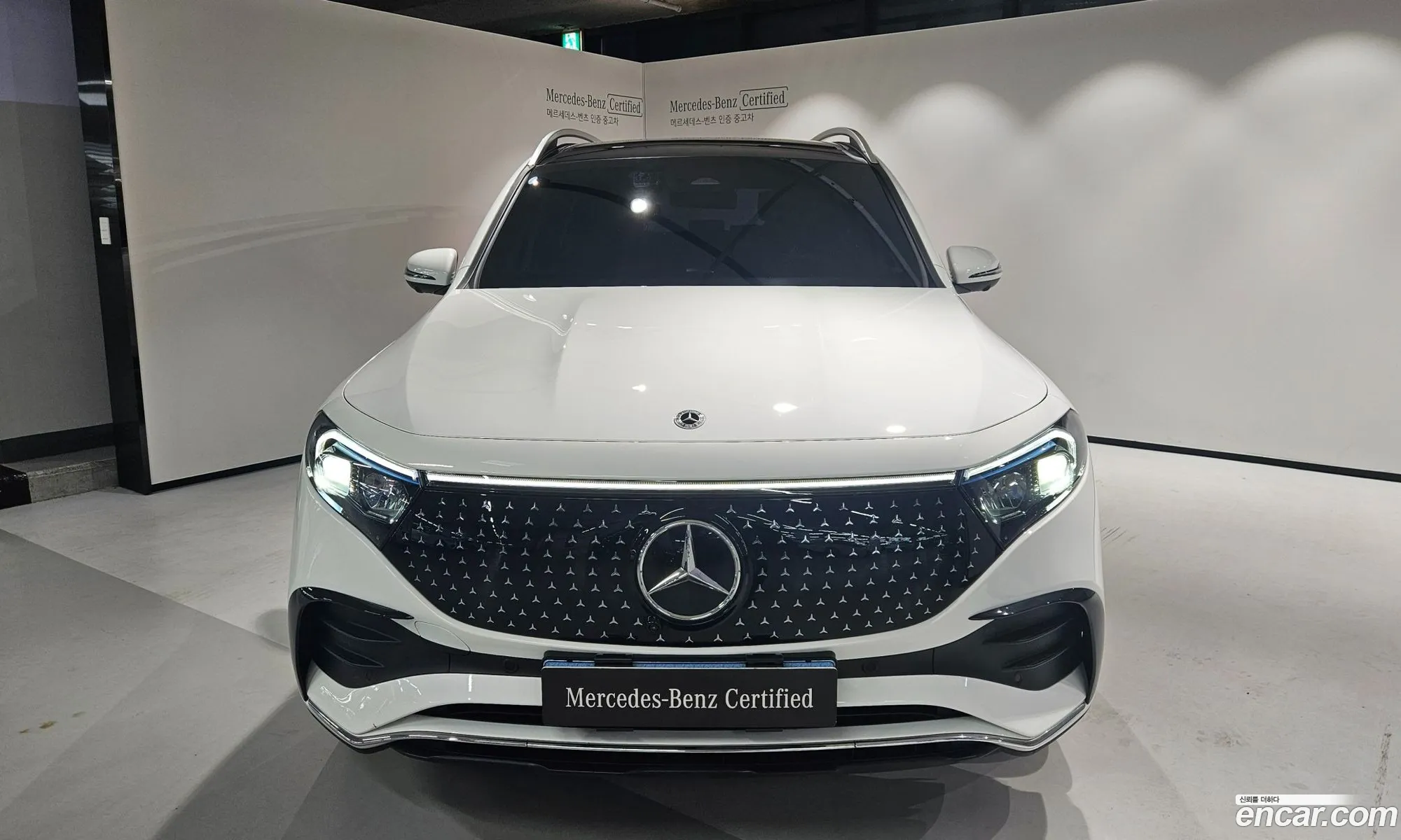 Mercedes-Benz EQB X243 2025 — 17