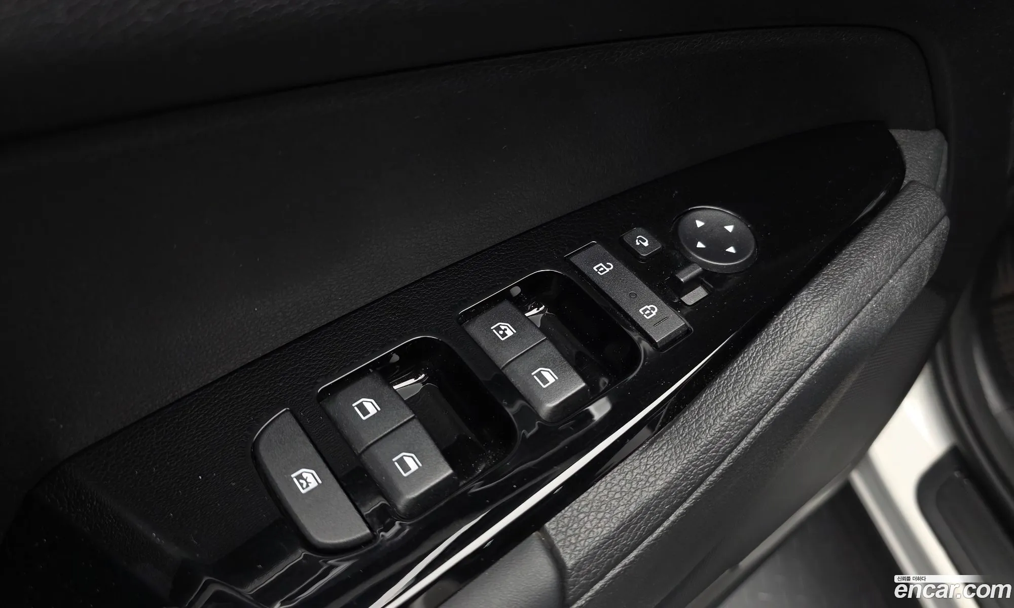 Kia Sportage Hybrid 2021 — 8