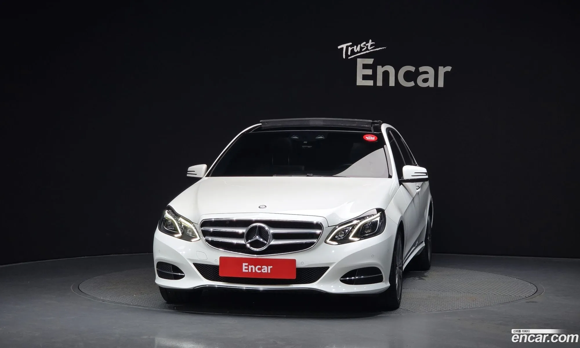 Mercedes-Benz E-Class W212 2013 WDDHF5FB9EA831074 — 15