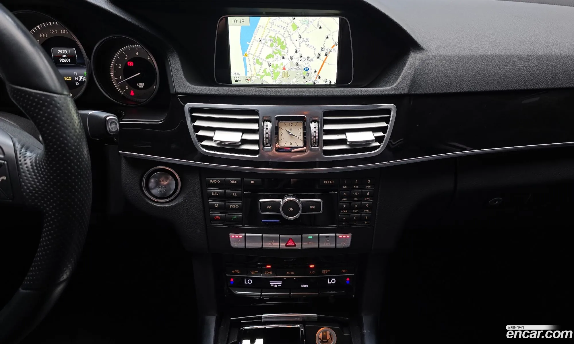 Mercedes-Benz E-Class W212 2013 WDDHF5FB9EA831074 — 8