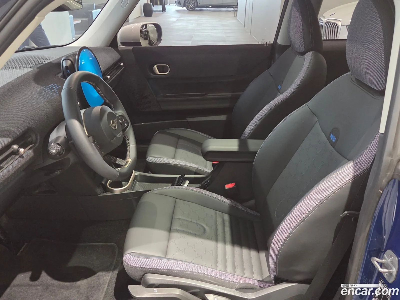 Mini Cooper C 2025 — 14