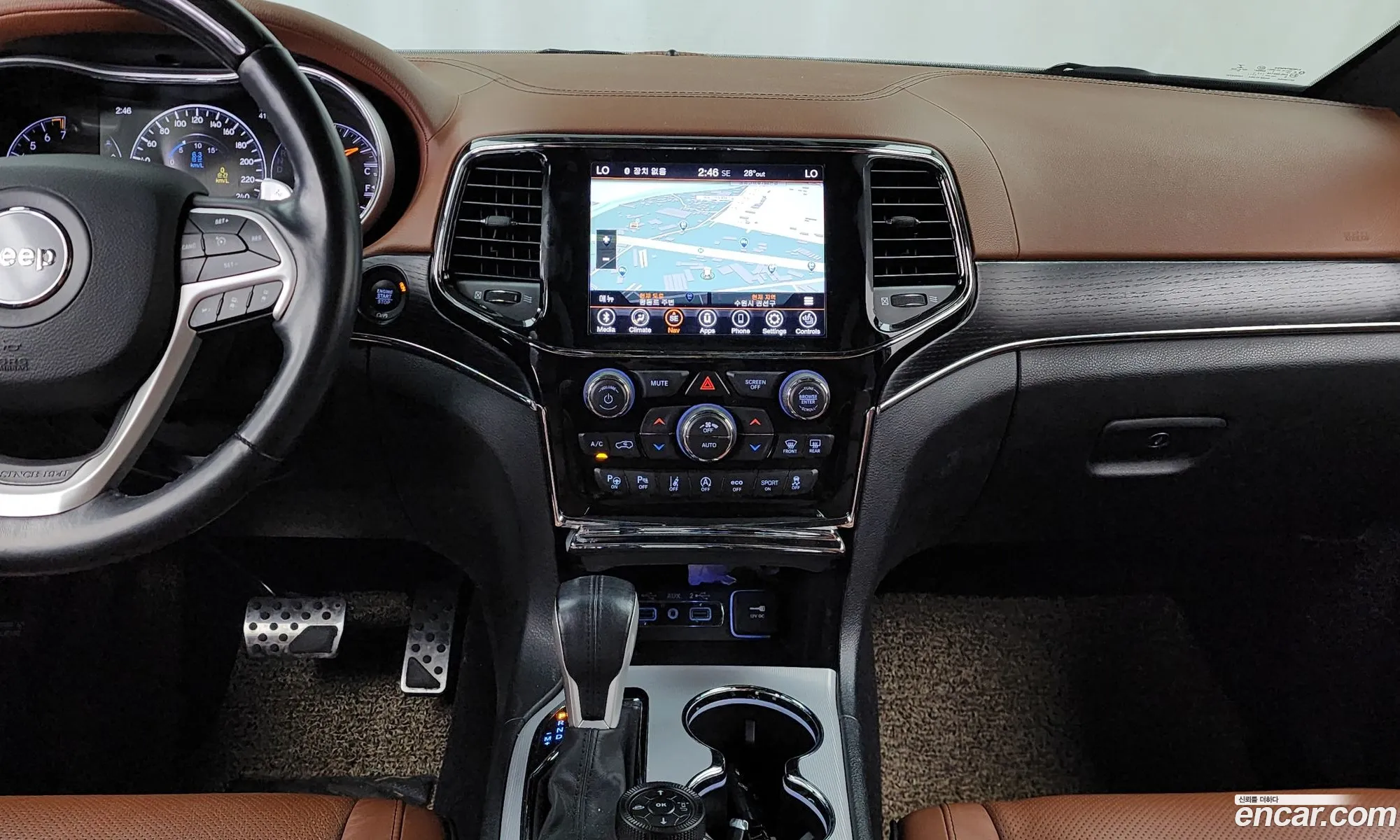 Jeep Grand Cherokee 2020 — 20