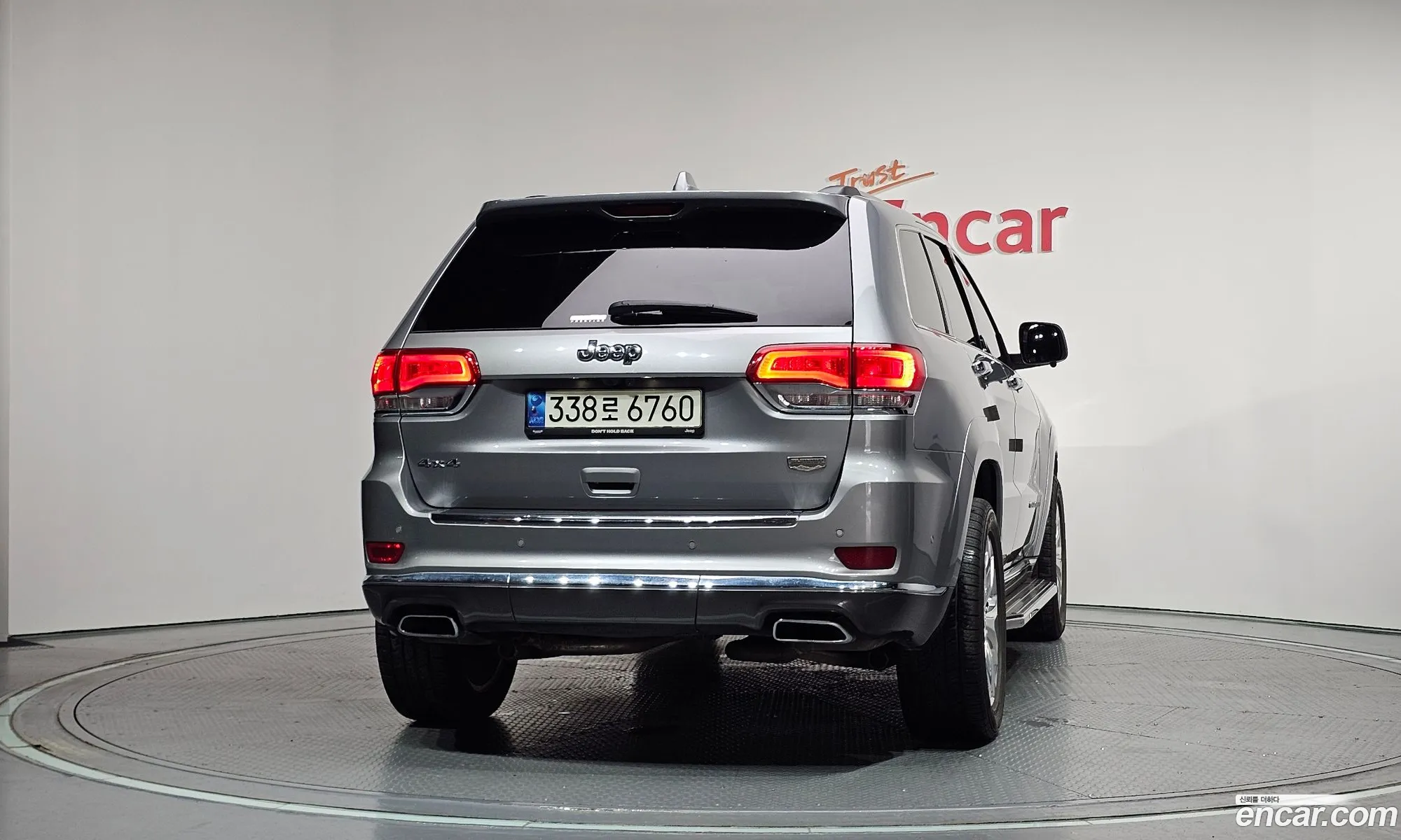 Jeep Grand Cherokee 2020 — 13