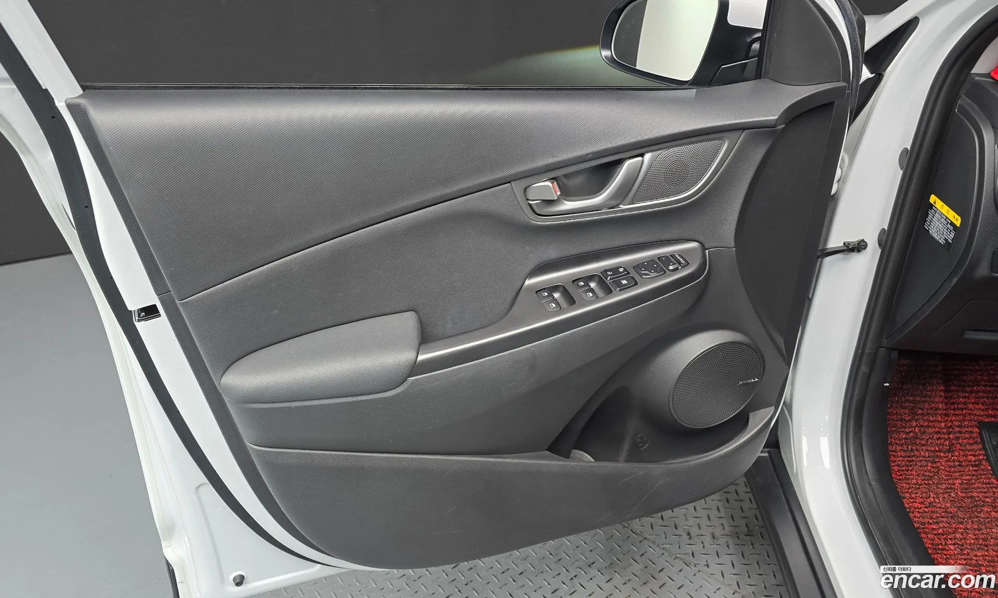 Hyundai Kona Electric 2020 — 21