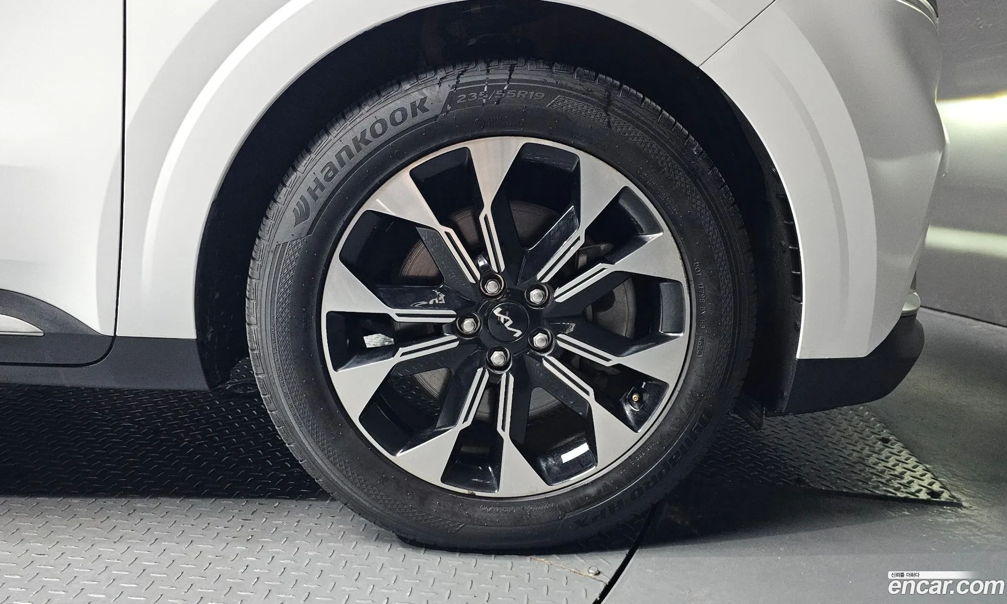Kia Carnival 2022 — 17