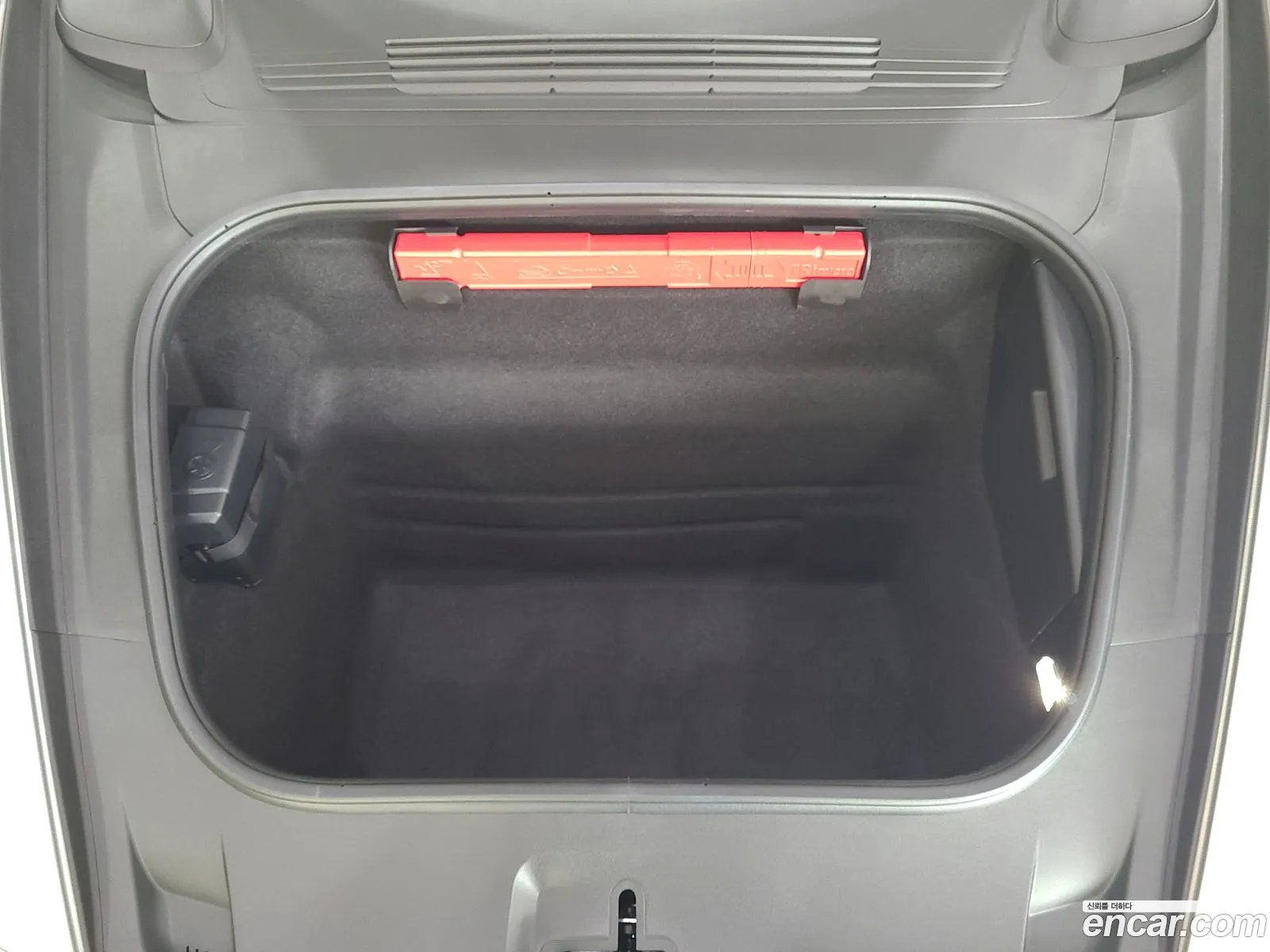 Porsche 911 2025 — 2