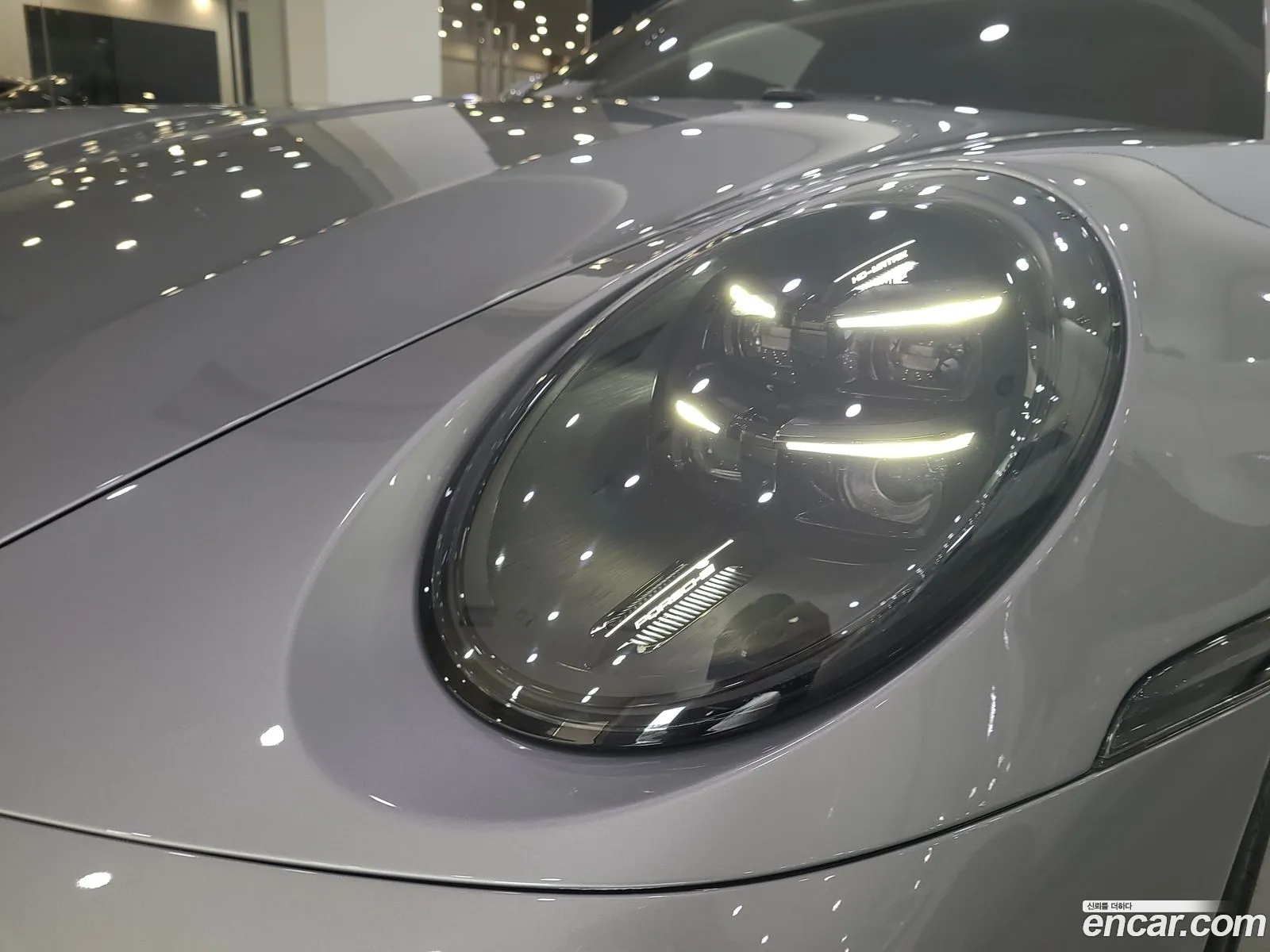 Porsche 911 2025 — 10
