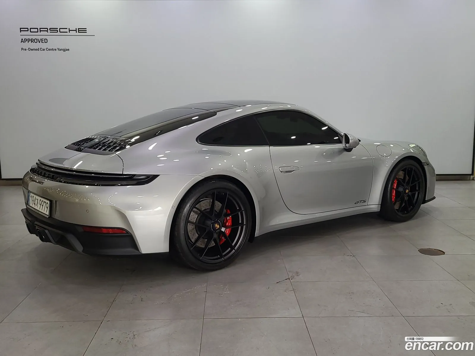 Porsche 911 2025 — 13