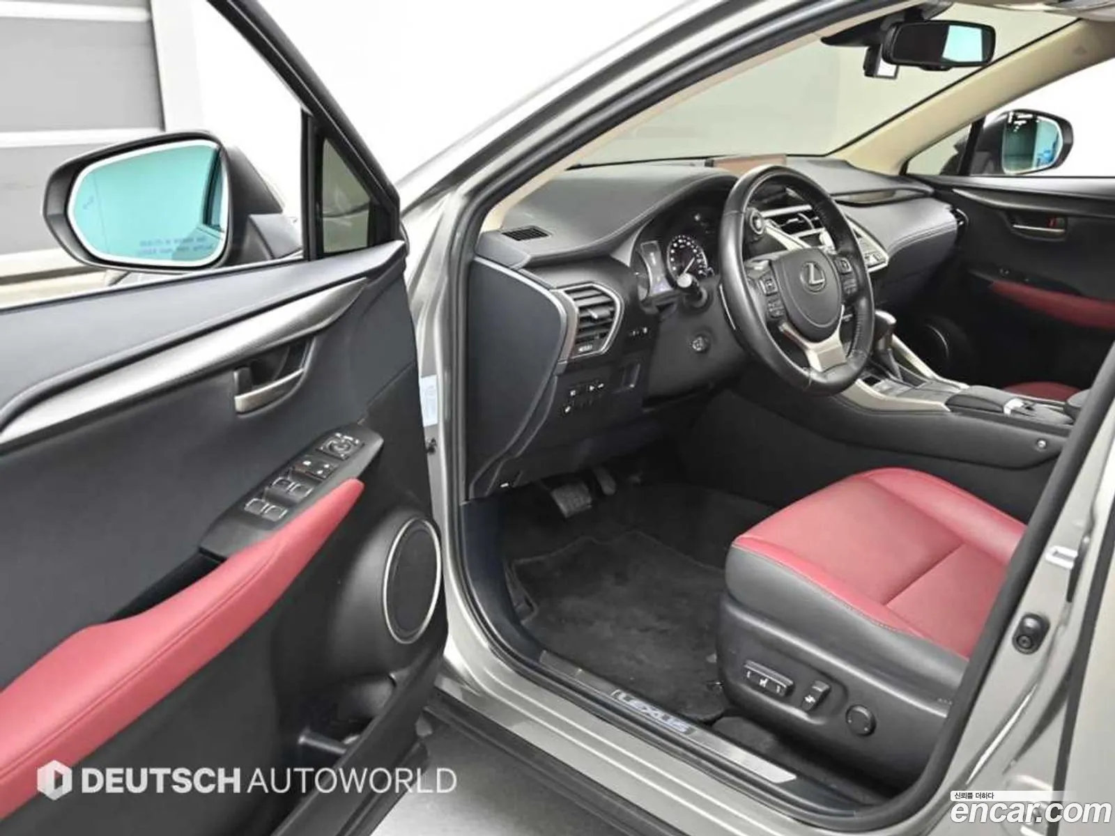 Lexus NX300h 2021 — 13