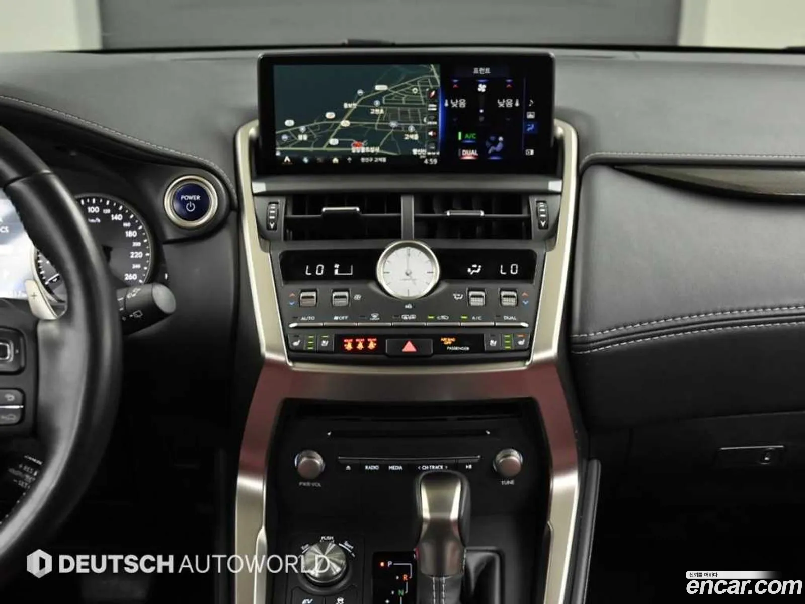 Lexus NX300h 2021 — 19